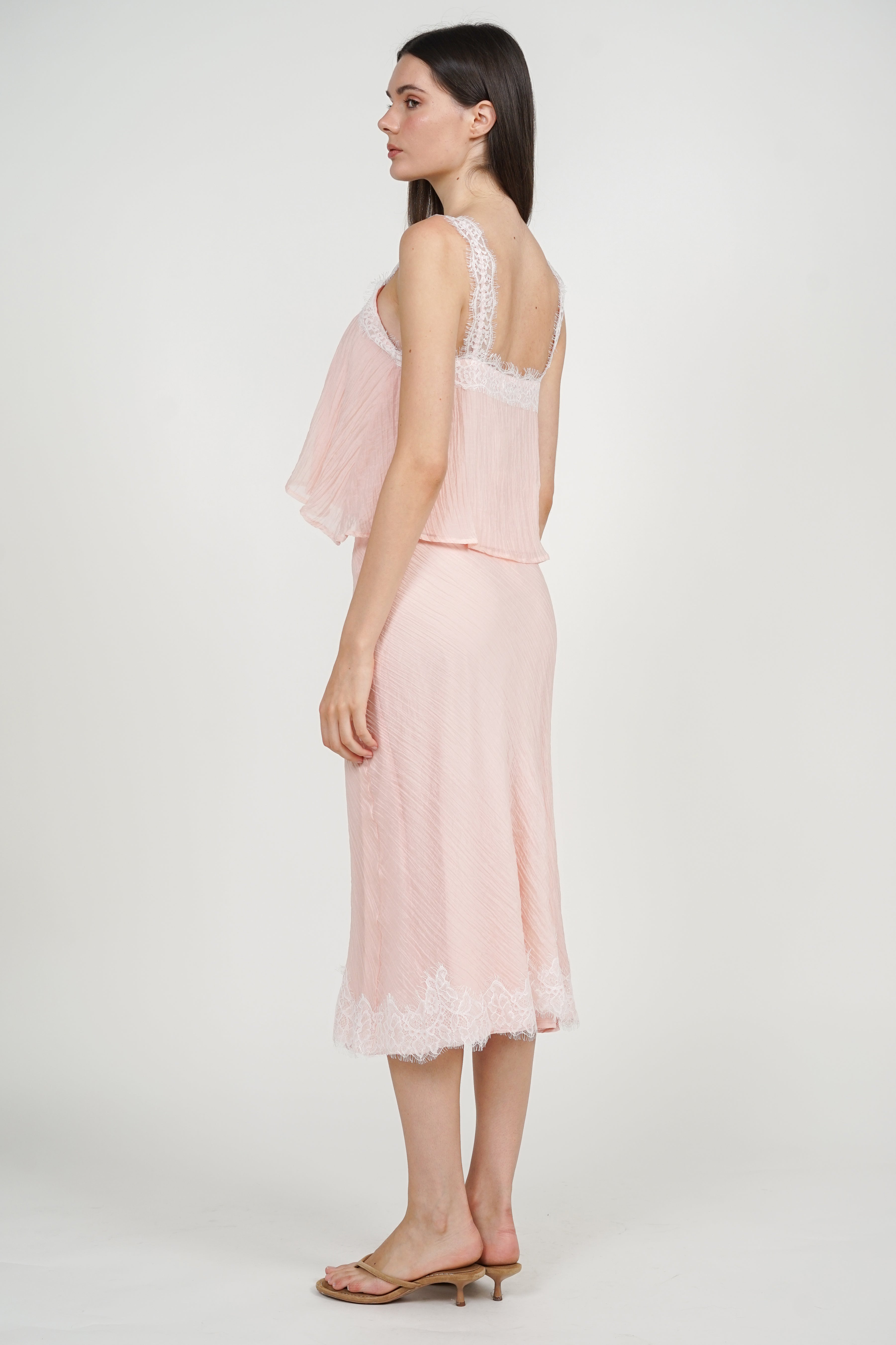 A-Line Lace Hem Skirt in Pink