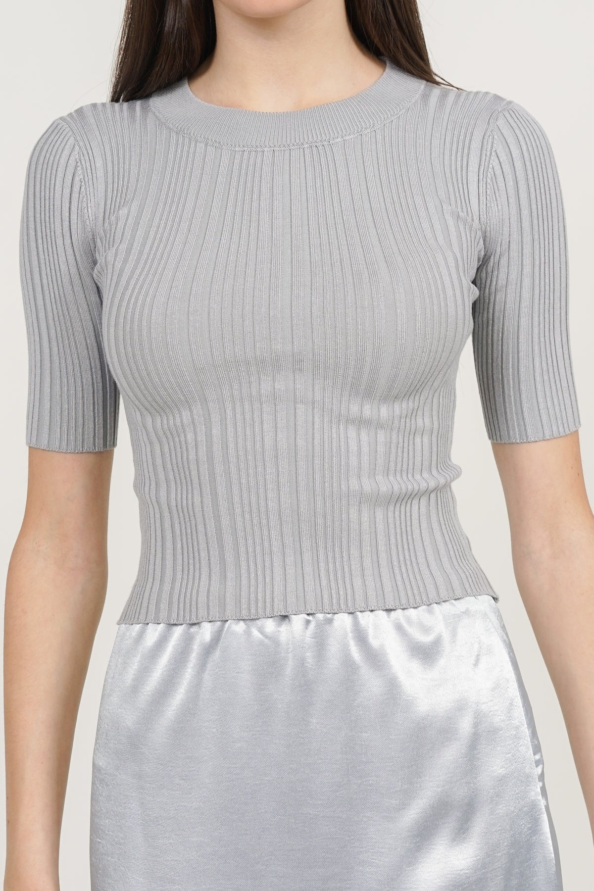Round Neck Ribbed Knit Top in Blue Grey