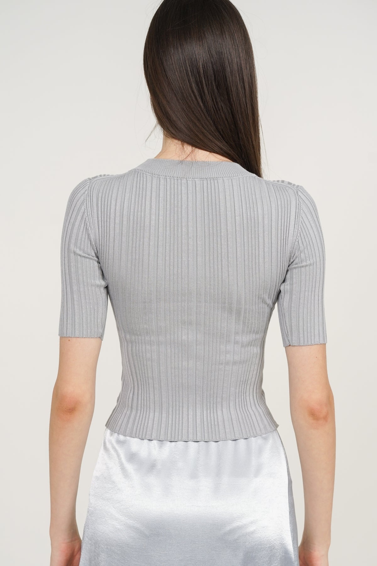 Round Neck Ribbed Knit Top in Blue Grey