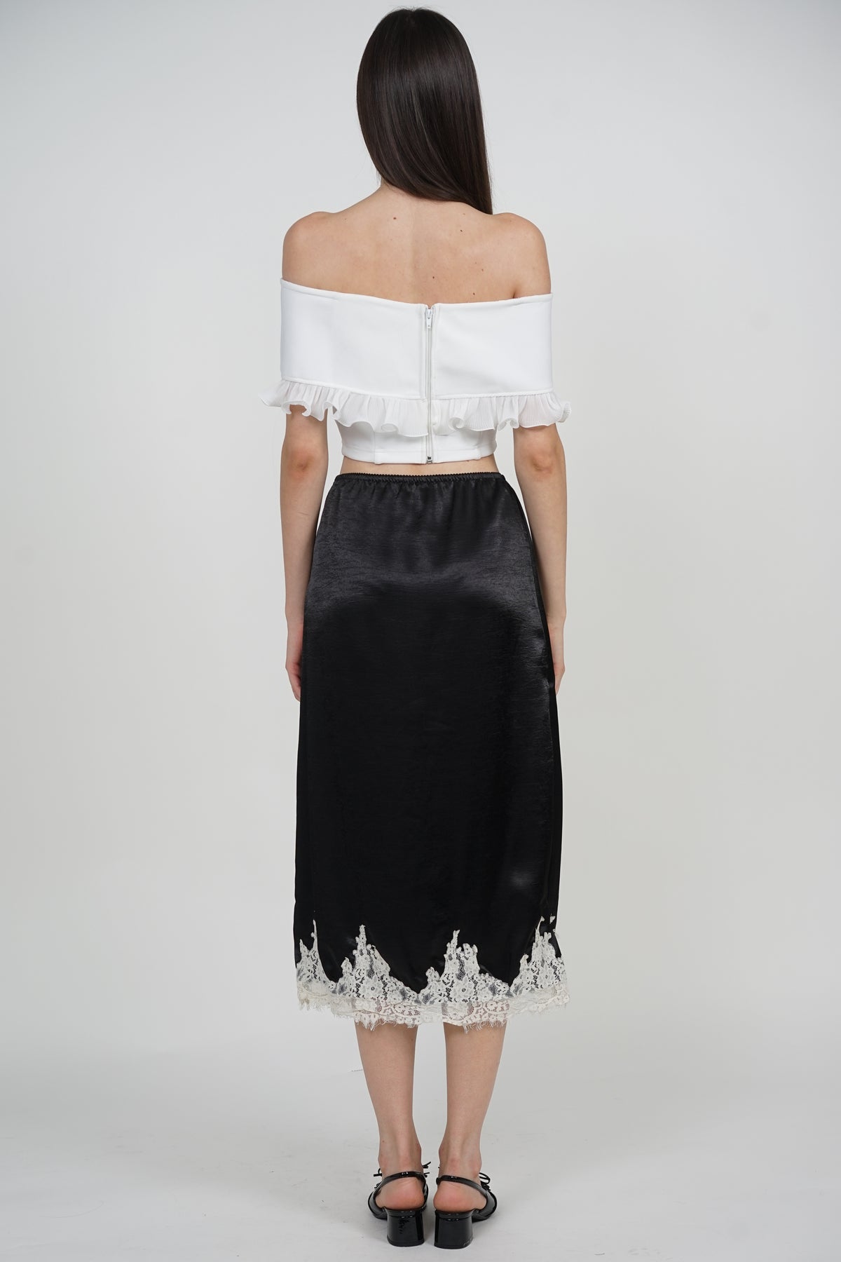Slip On Patchwork Lace Skirt in Black