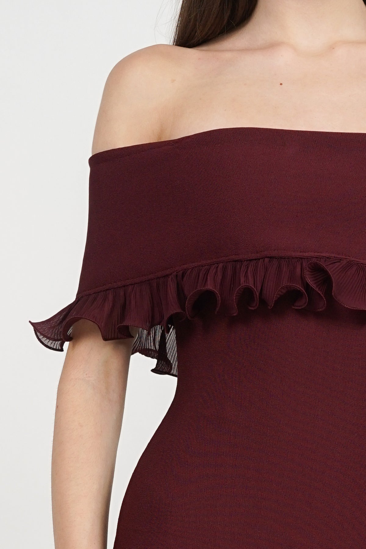 Off-Shoulder Ruffled Frill-Hem Dress in Dark Wine