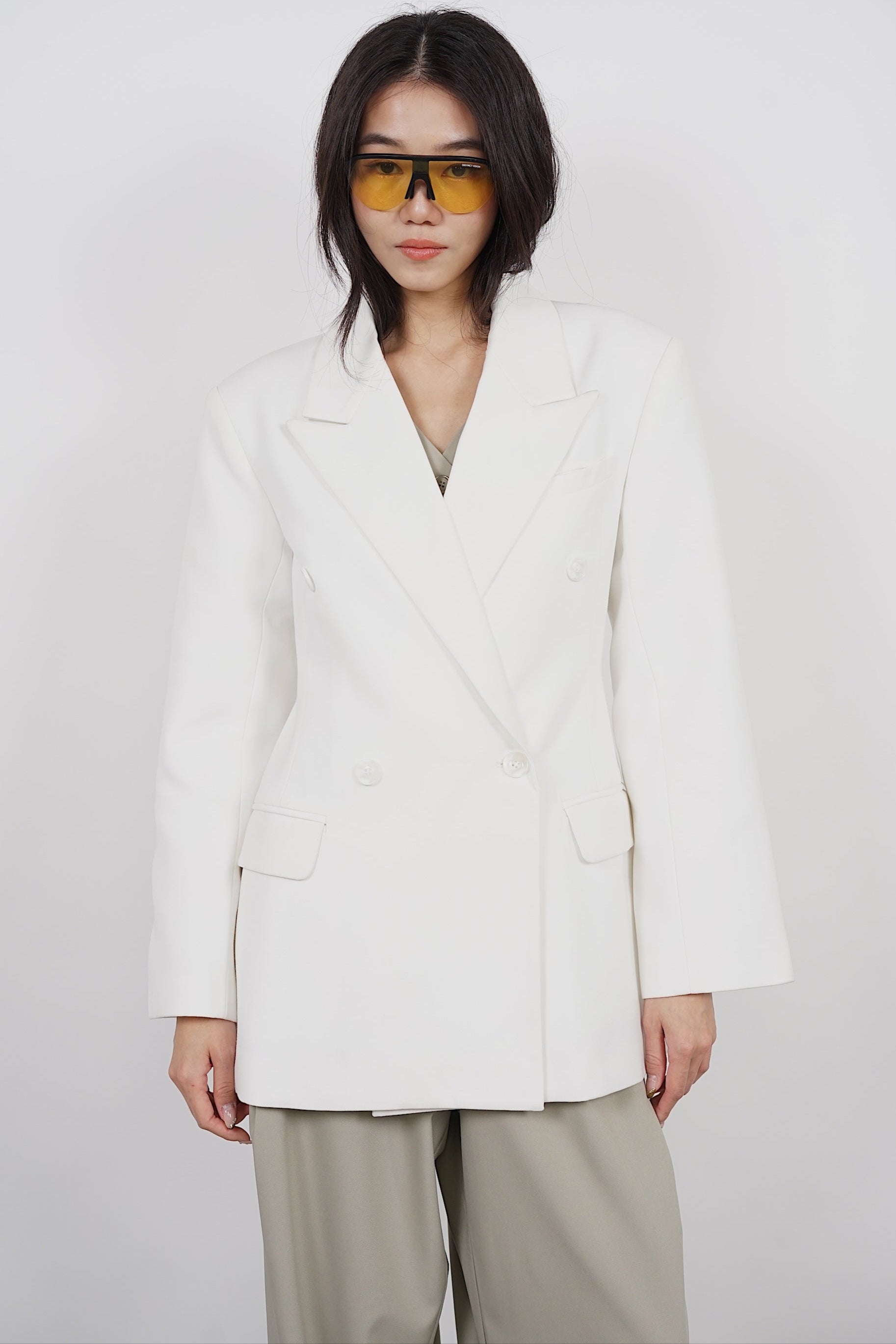 Oversized Peak Lapel Blazer in White