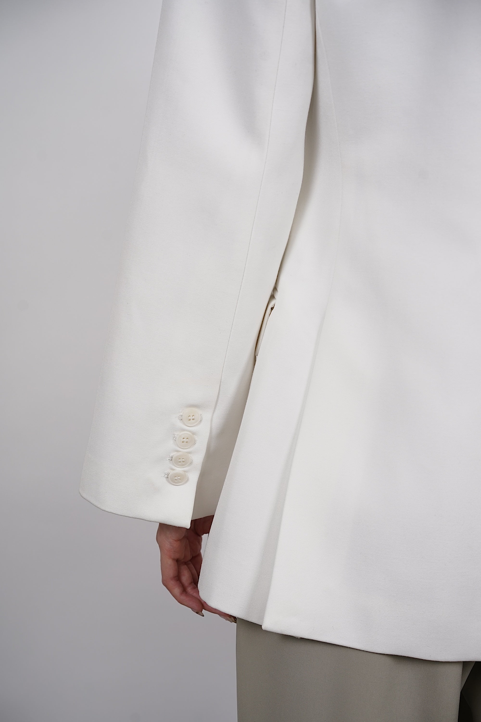 Oversized Peak Lapel Blazer in White