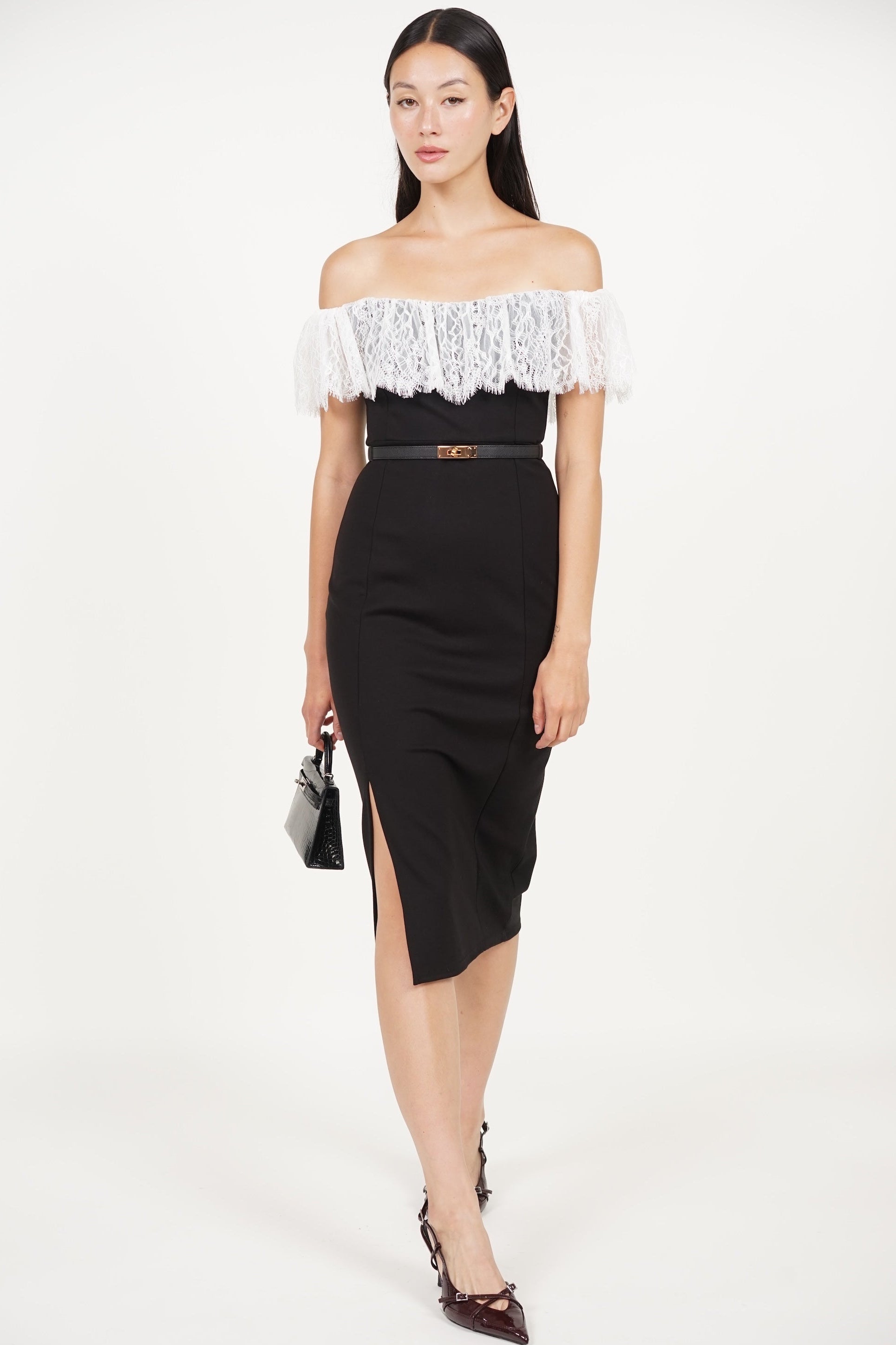 Off-Shoulder Dress in Black White Lace Off-Shoulder Dress in Black White Lace