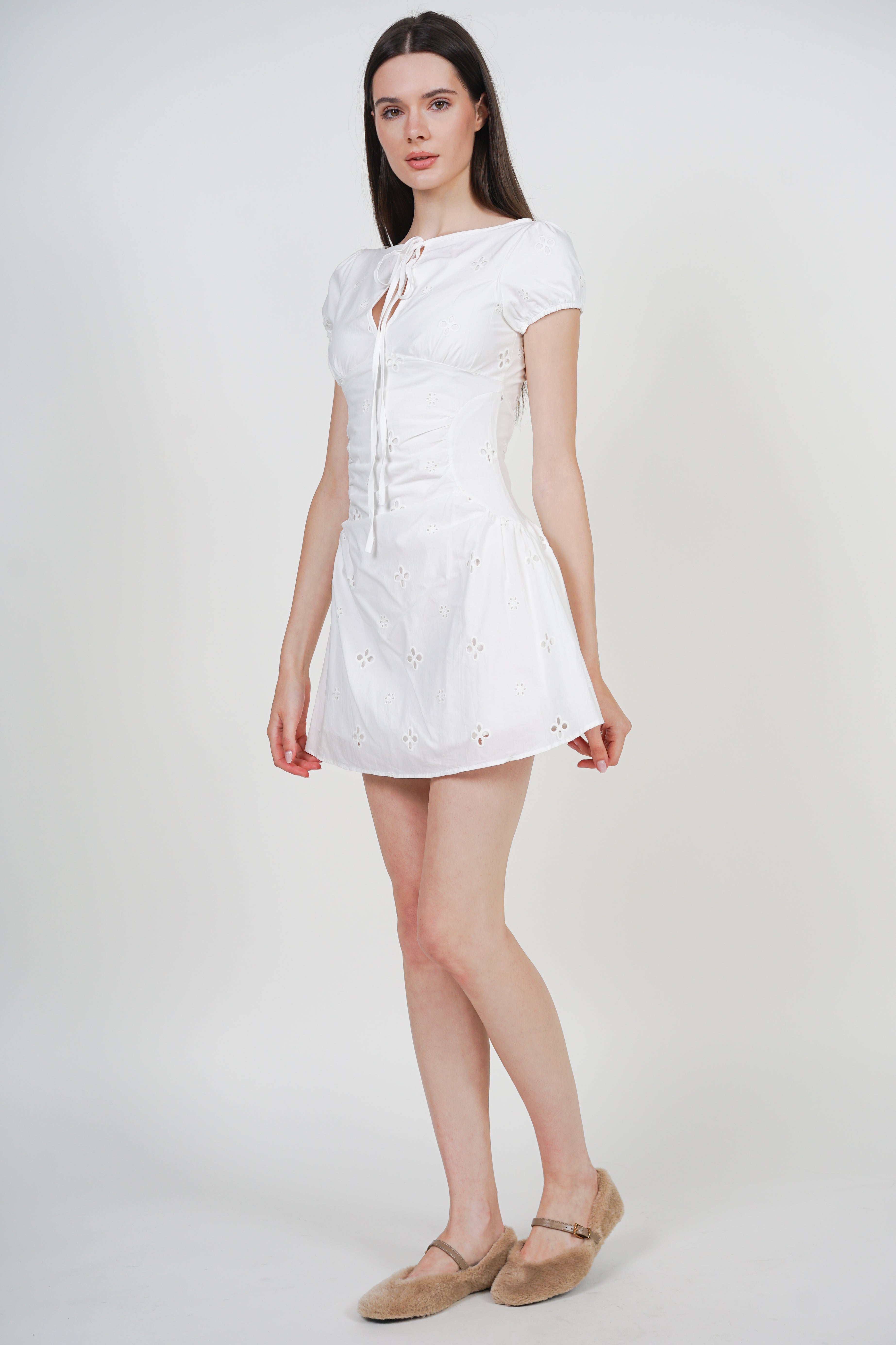 Tie Bow Slim Waist Embroidery Dress in White