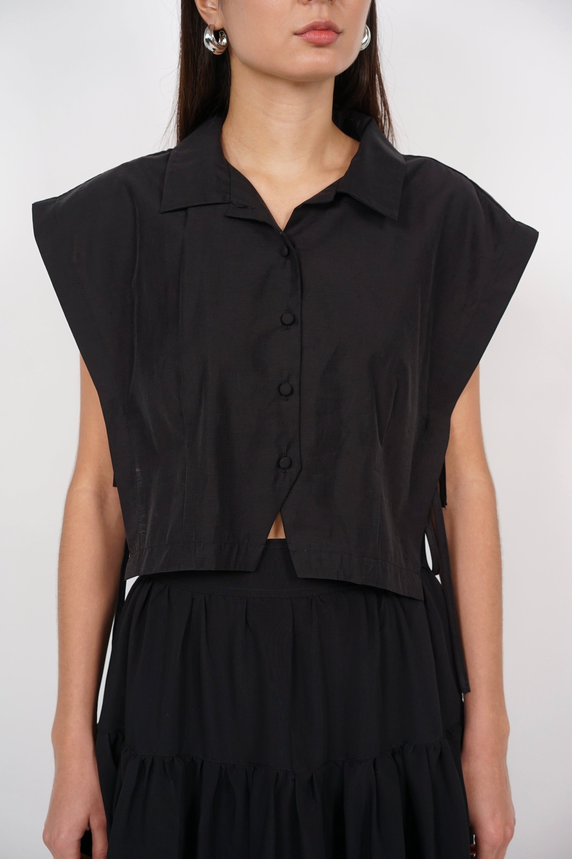 Side Tie Button Down Collar Top in Black