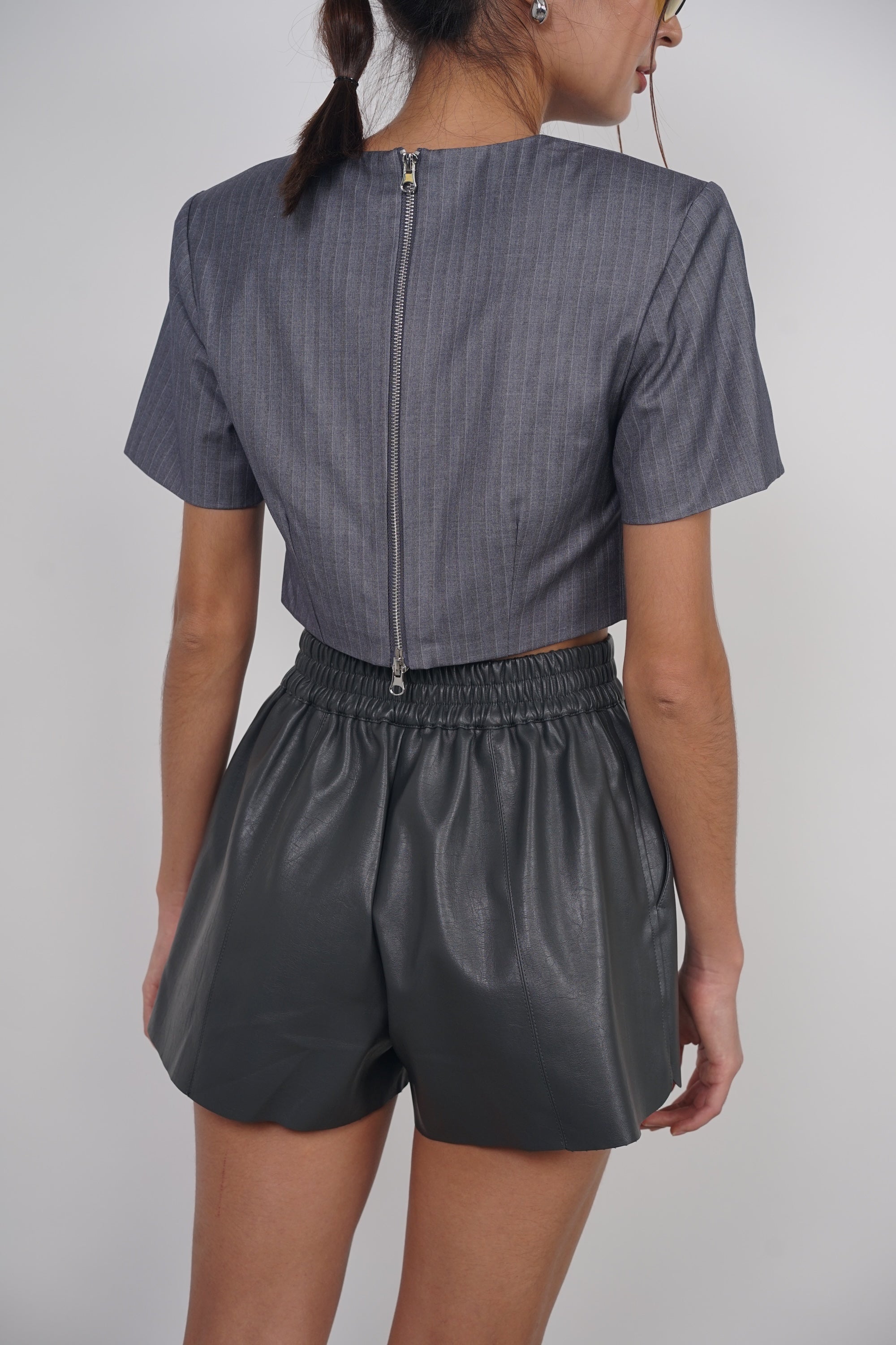 Cropped Padded Top in Grey Stripes