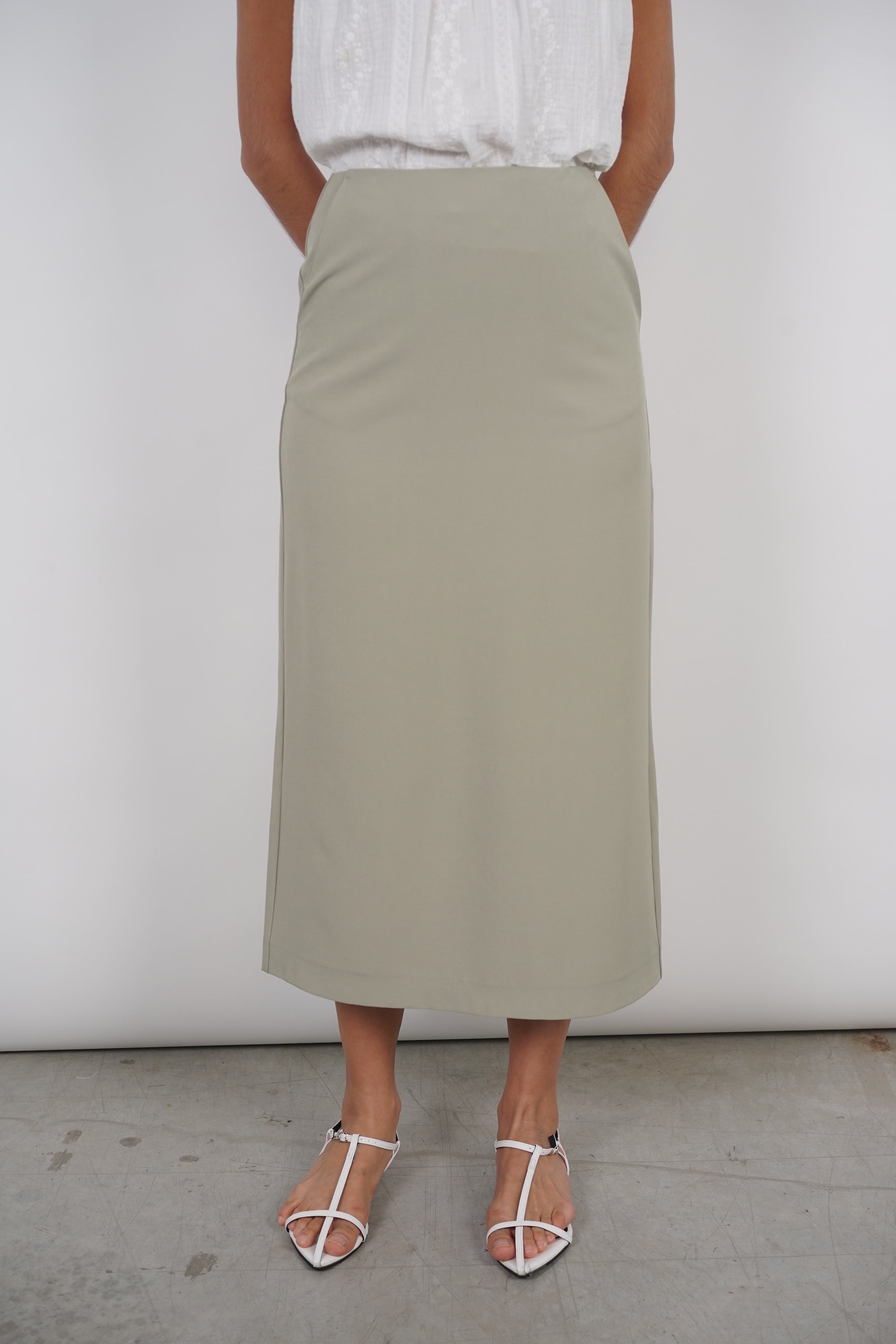 Pencil Cut Skirt in Pistachio
