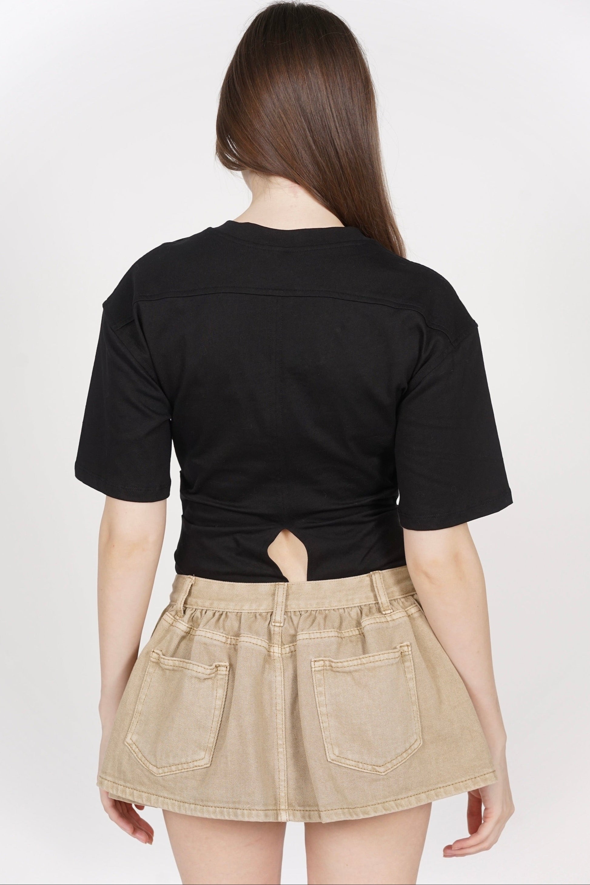 Low Rise Mini Denim Skirt in sand