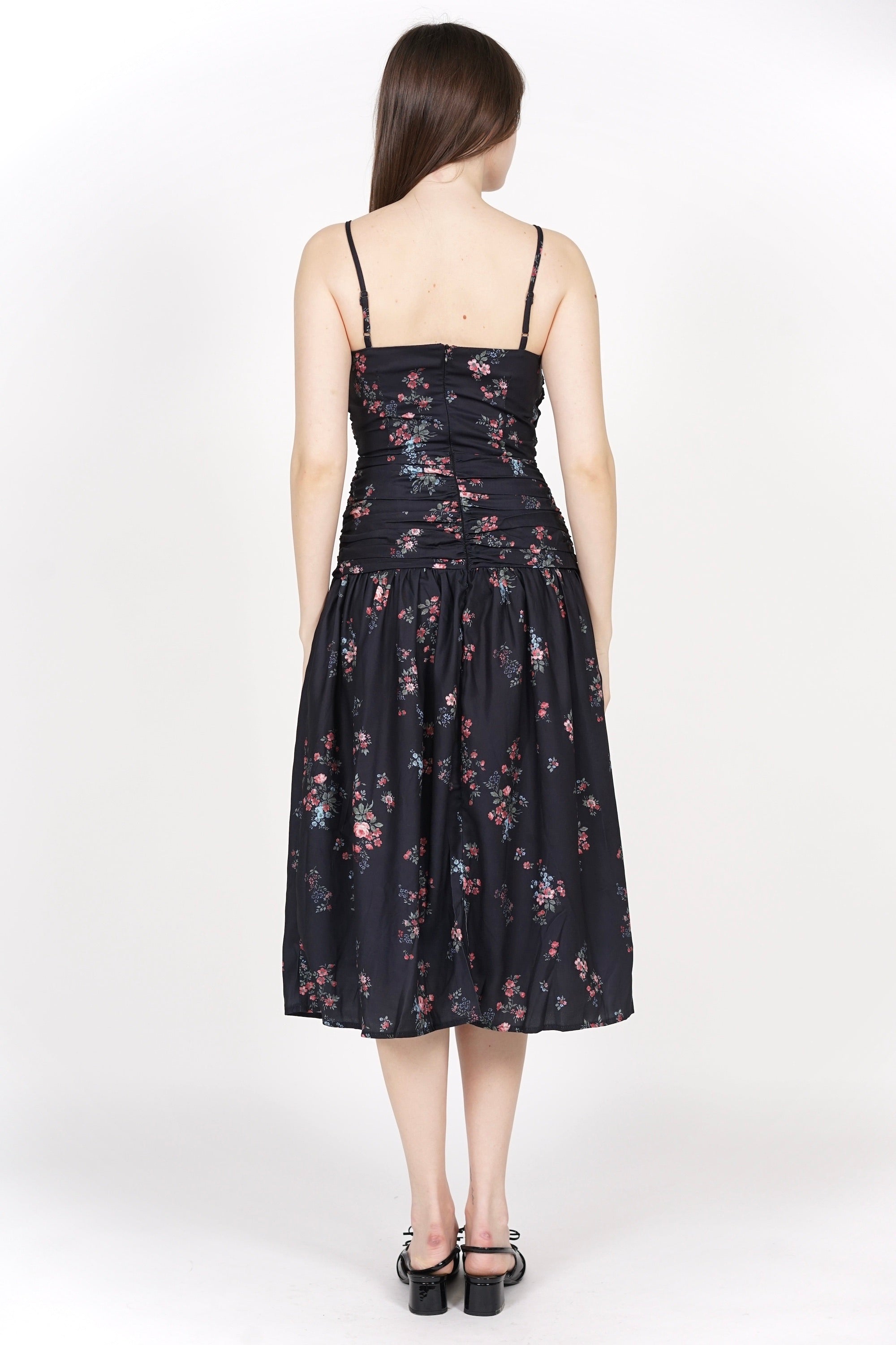 Jayleen gathered Dress in Black Floral