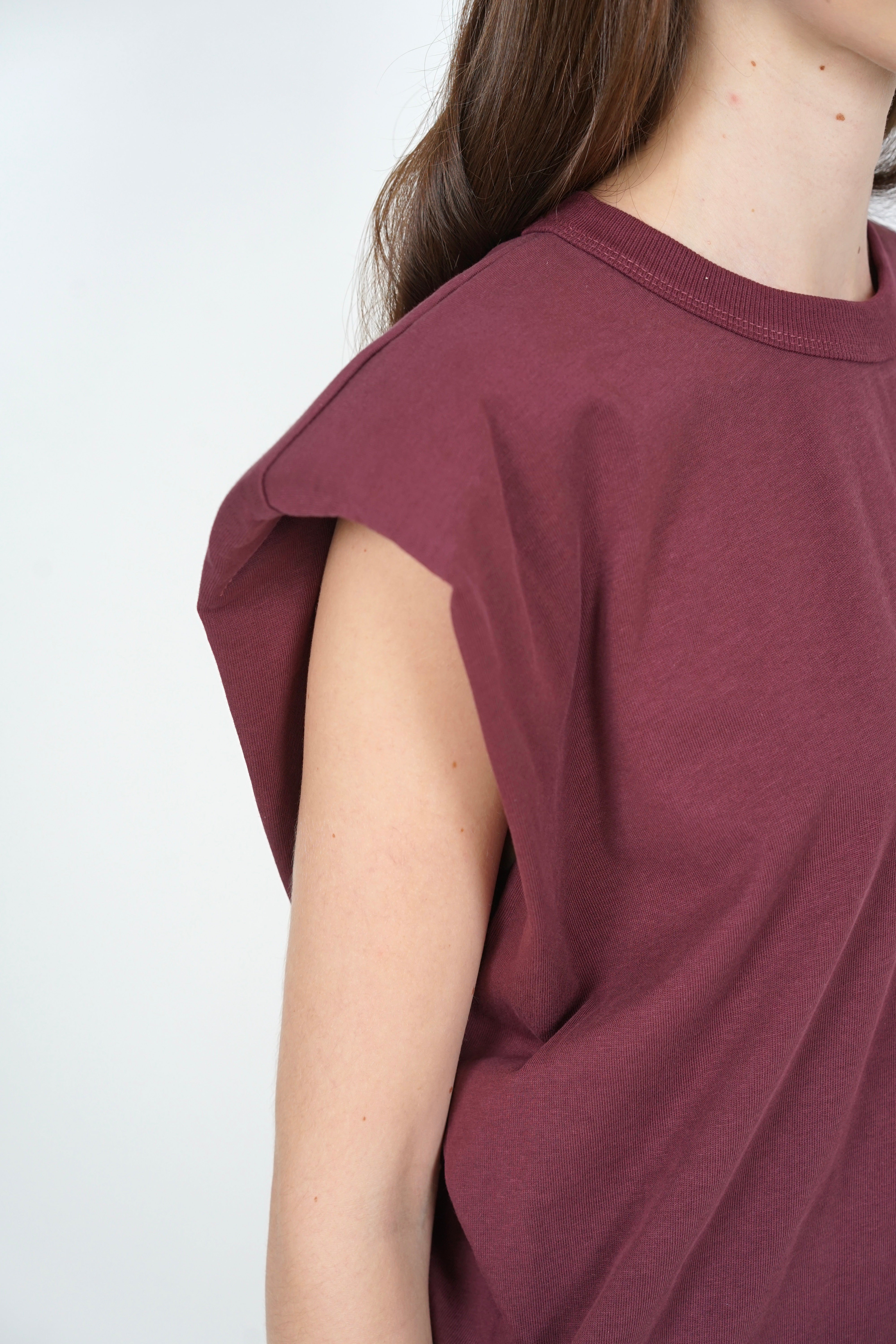 Muscle Tank Top in Maroon