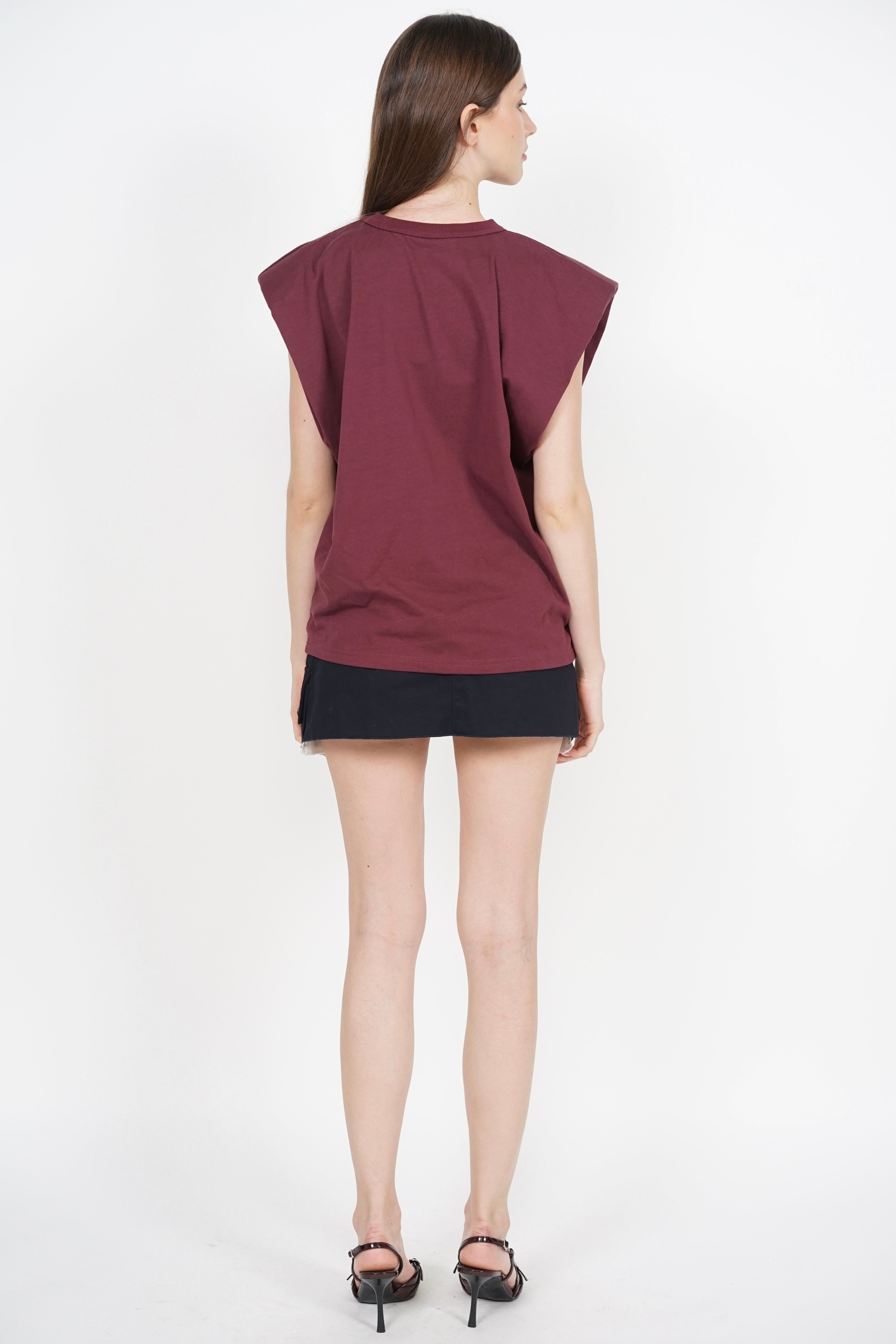 Muscle Tank Top in Maroon