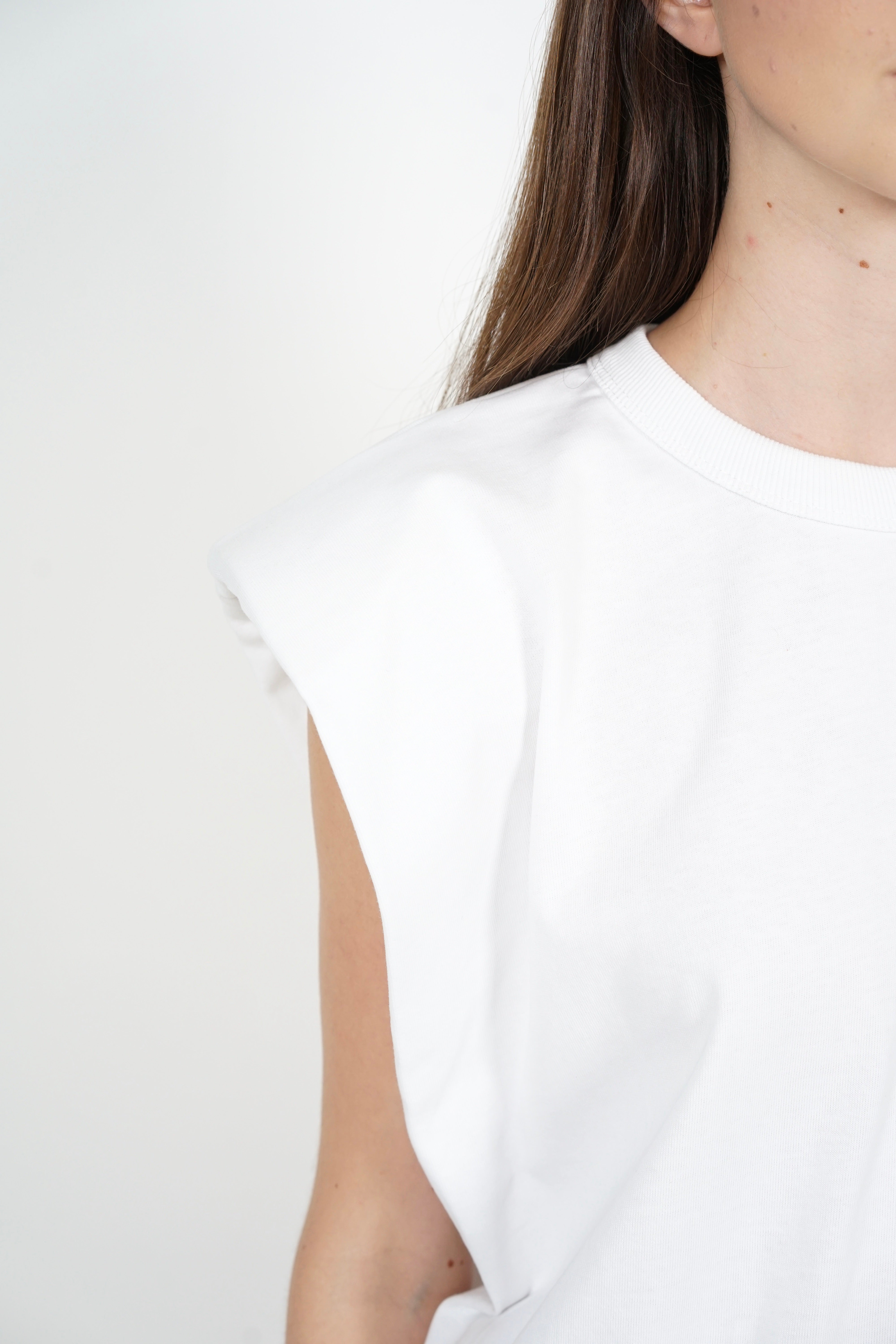 Muscle Tank Top in White