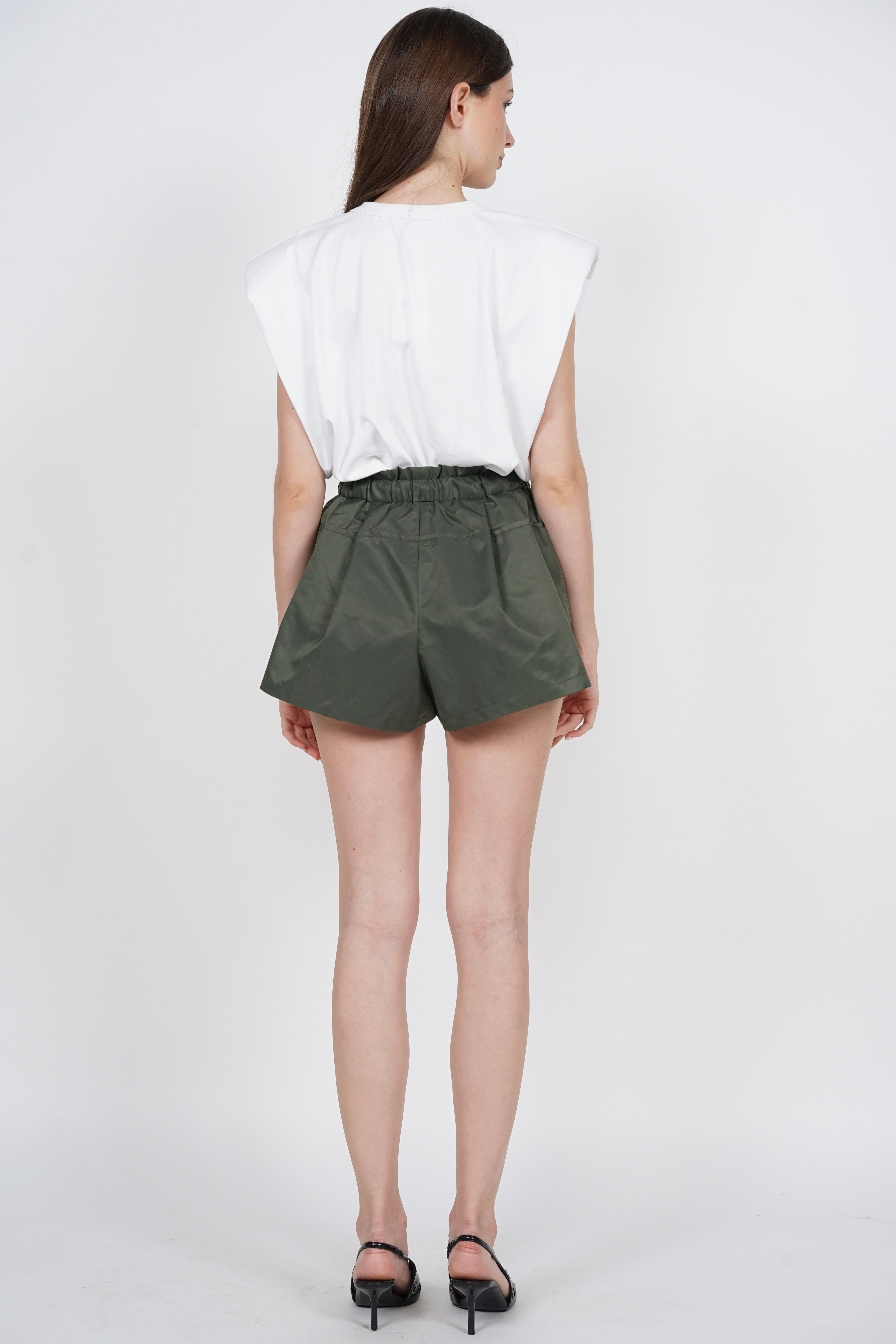 Drawstring Waist Shorts in Army Green