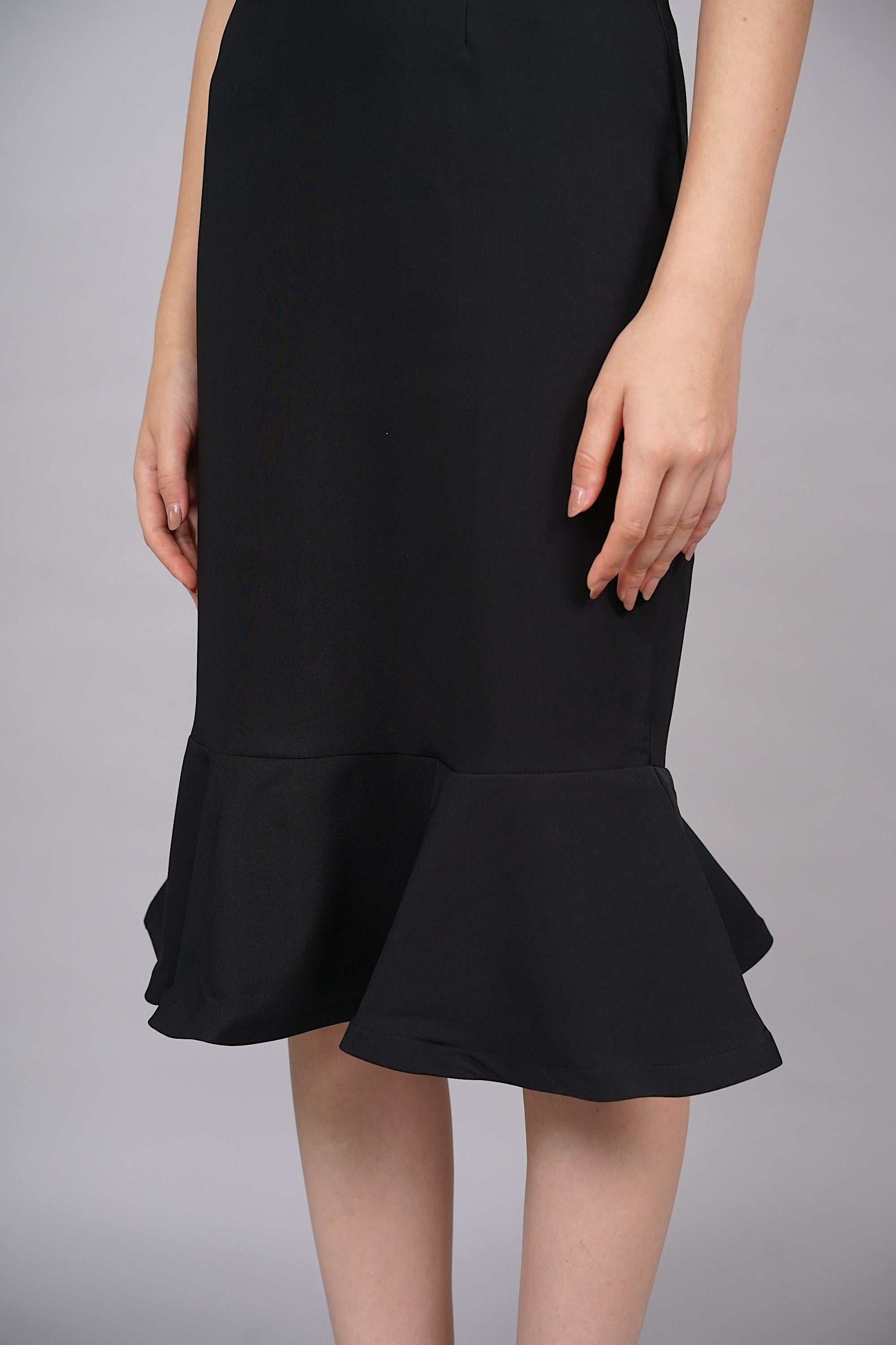 Akai Contrast Lace Dress in Black