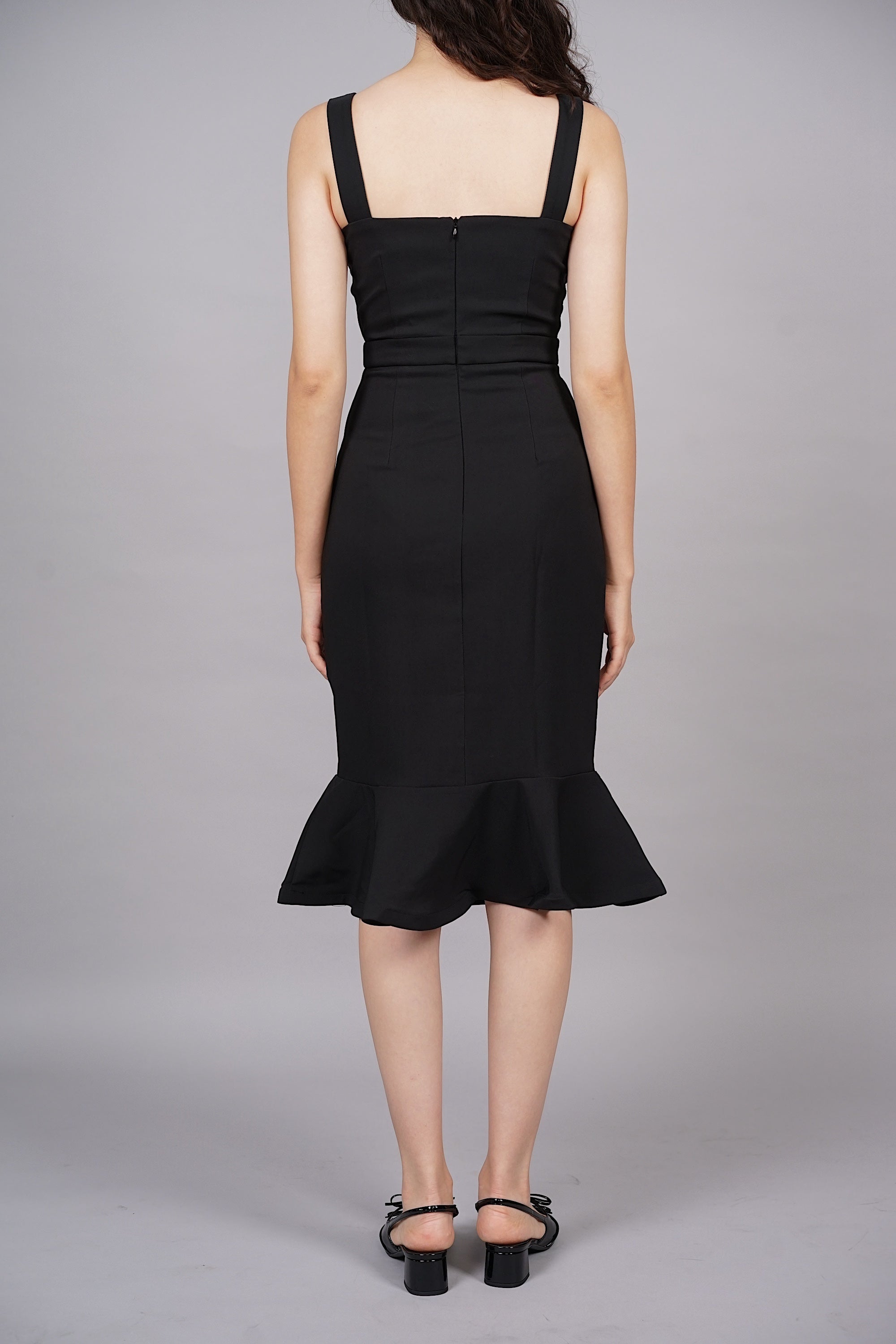 Akai Contrast Lace Dress in Black