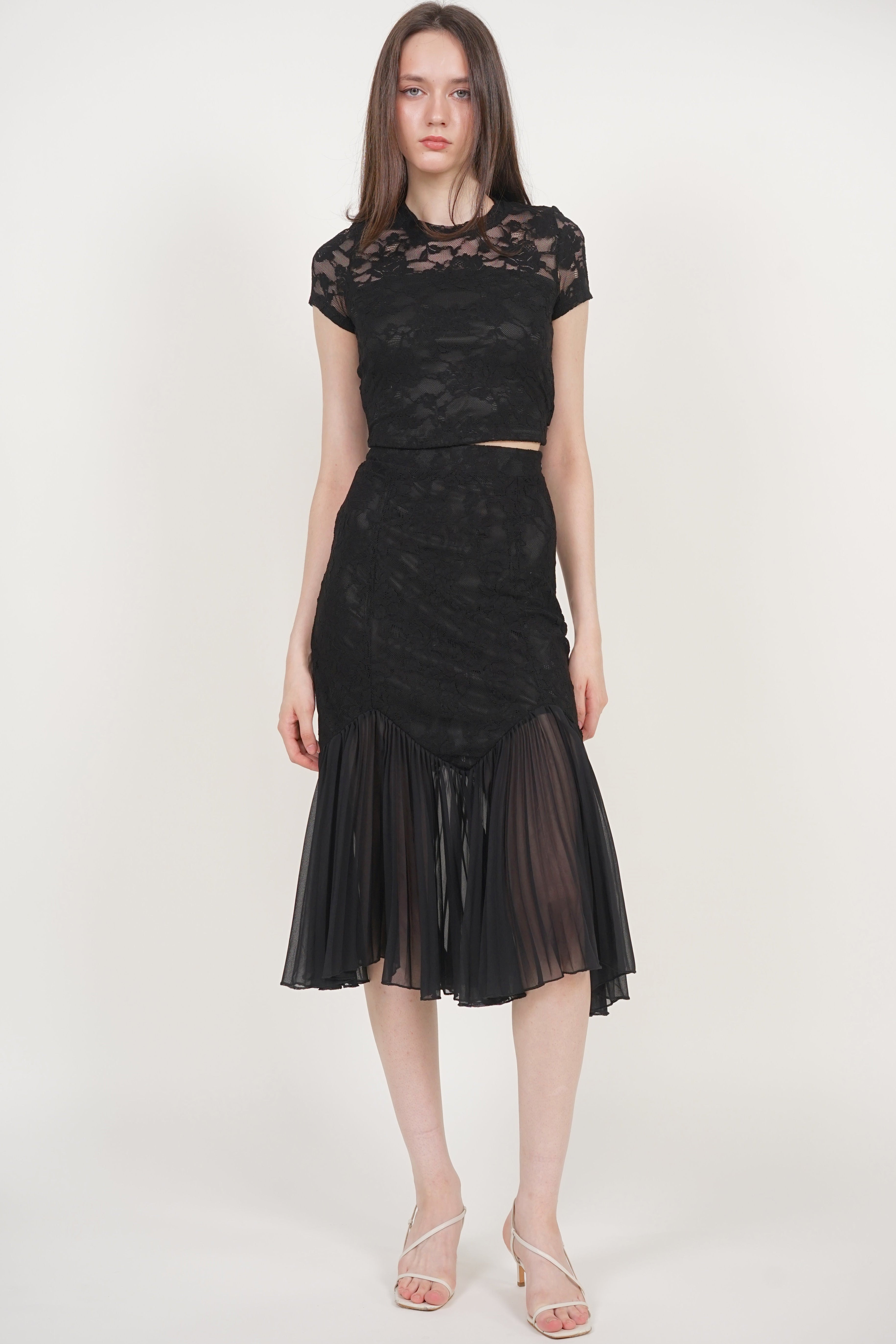 Flowy Pleated Skirt in Black Lace