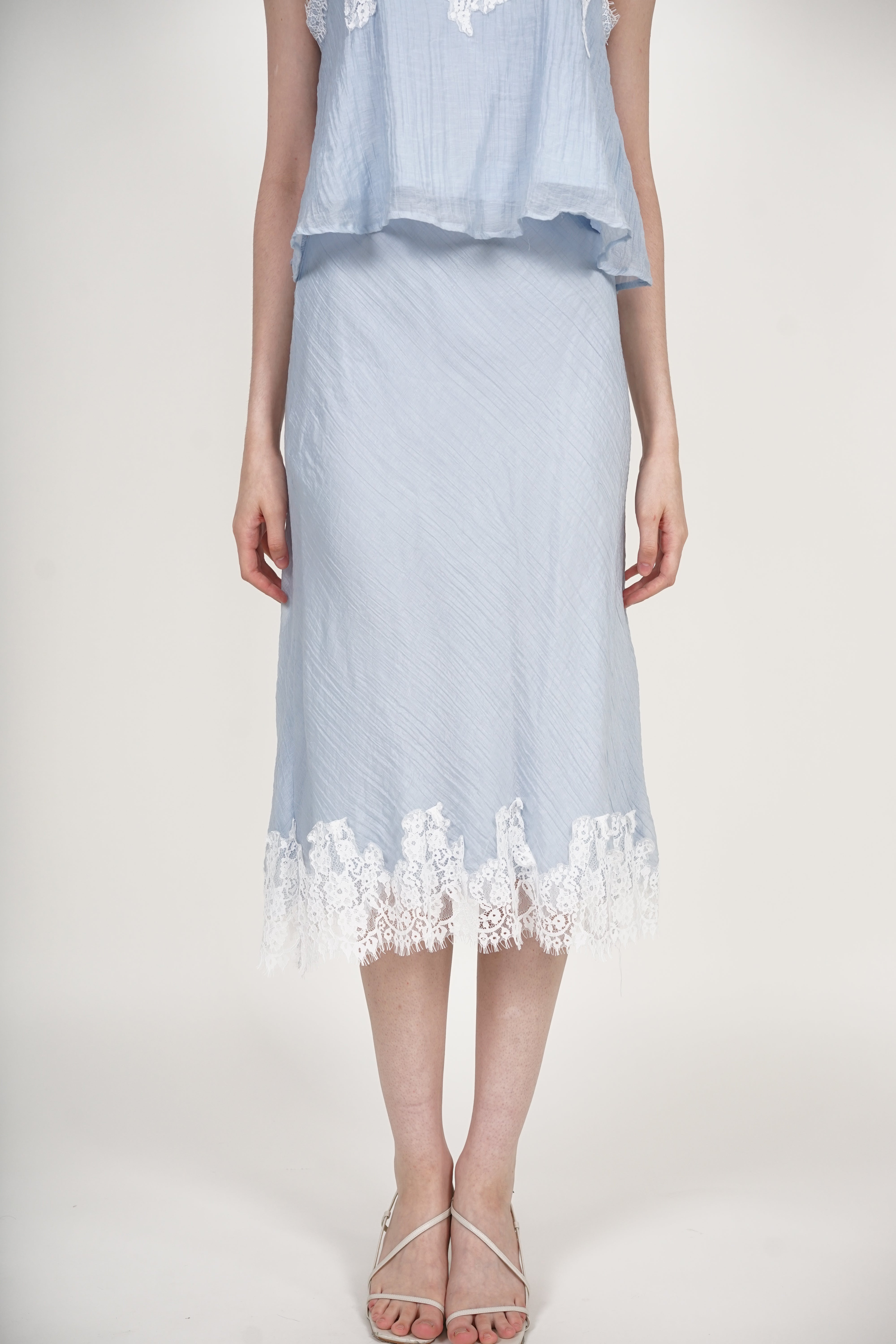 A-Line Lace Hem Skirt in Blue