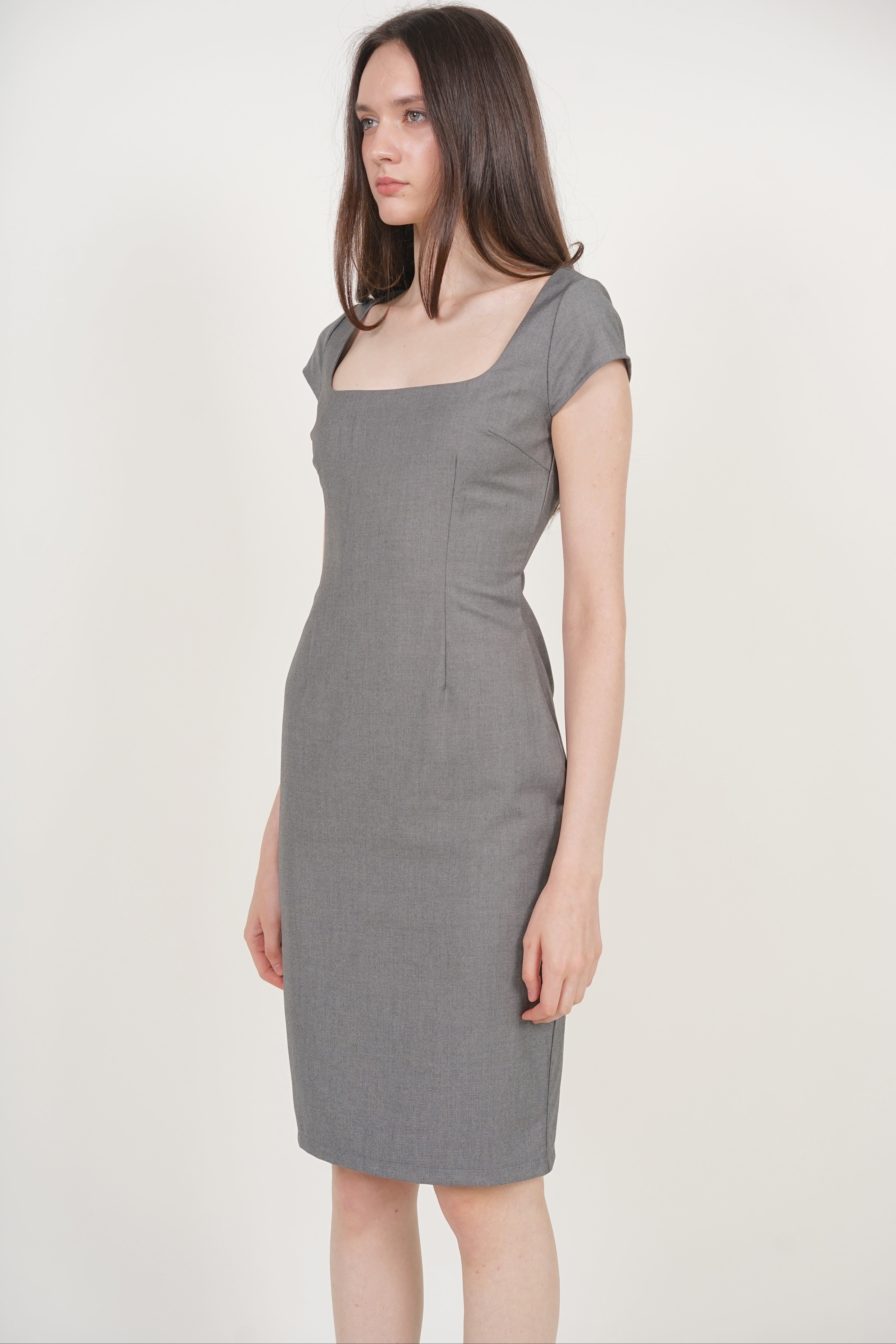 Cap Sleeve Midi Dress in Grey