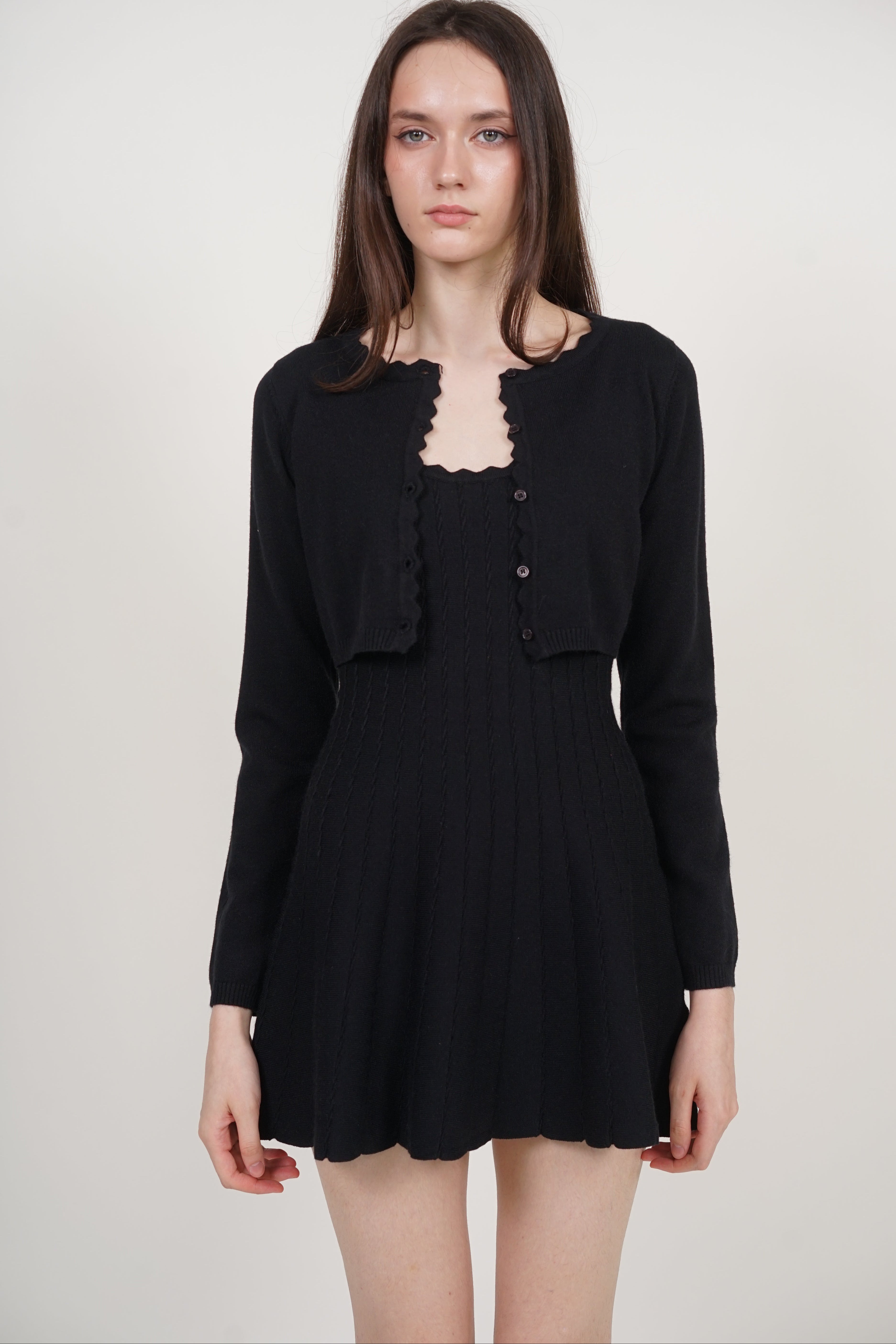 Knit Scallop Trim Cardigan in Black