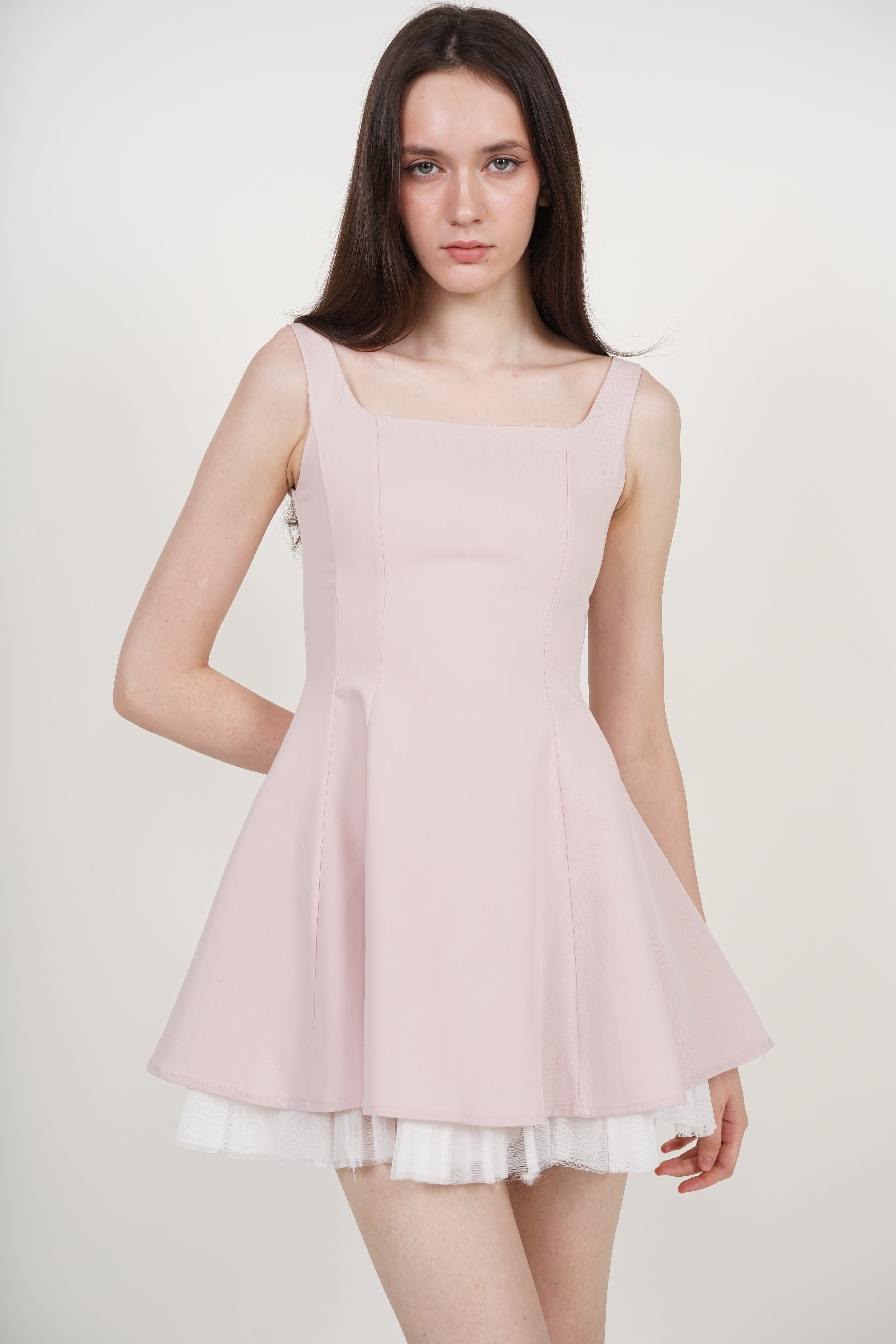 Sleeveless Contrast Mini Dress in Pink