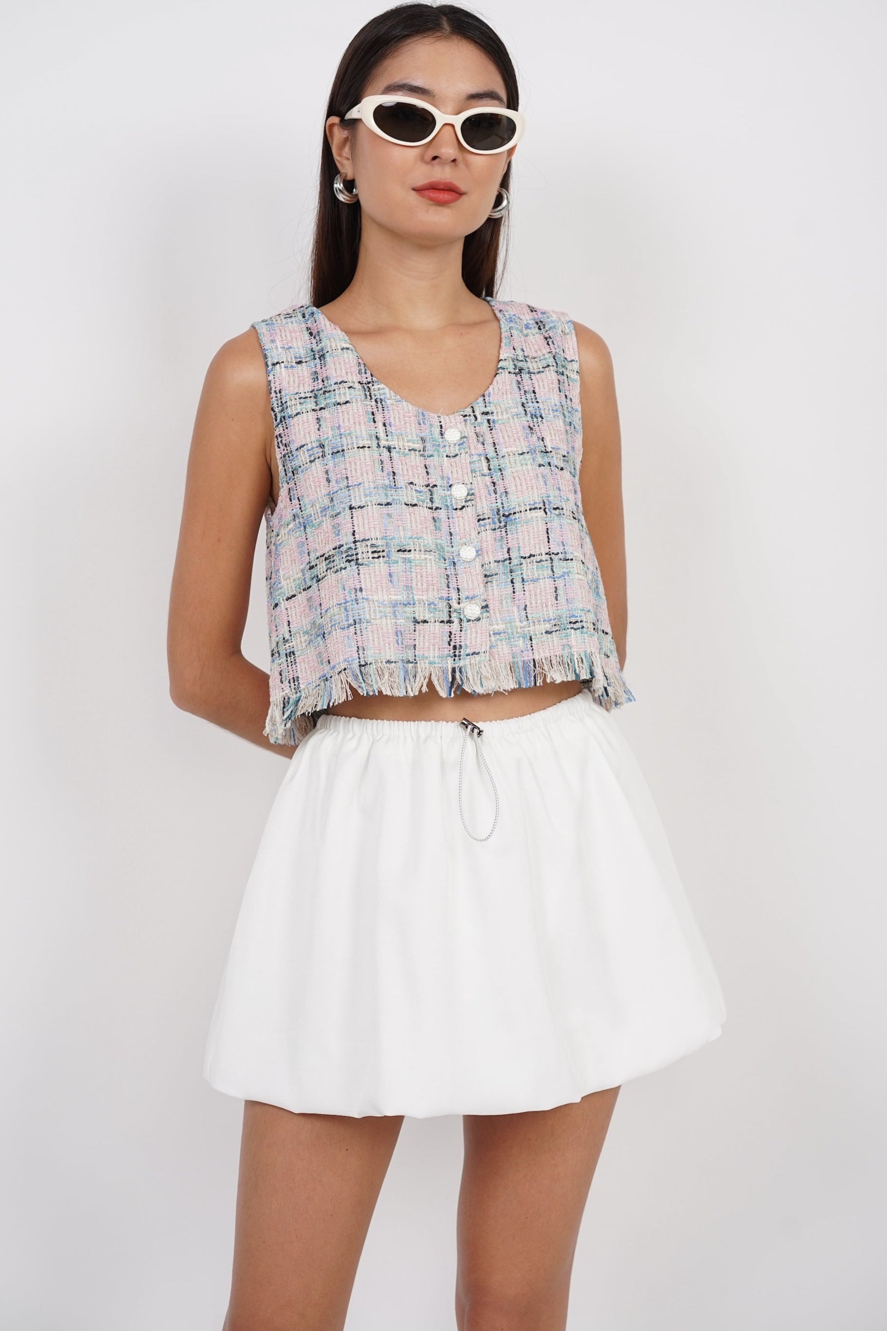 Sleeveless Tweed Fray Hem Top in Pink