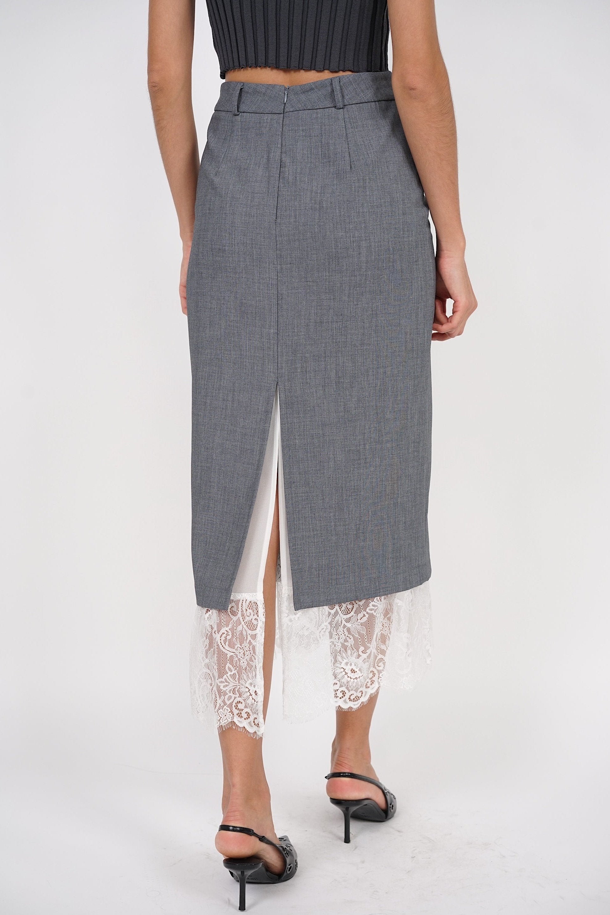 Dreamy Lace Skirt in Heather Grey