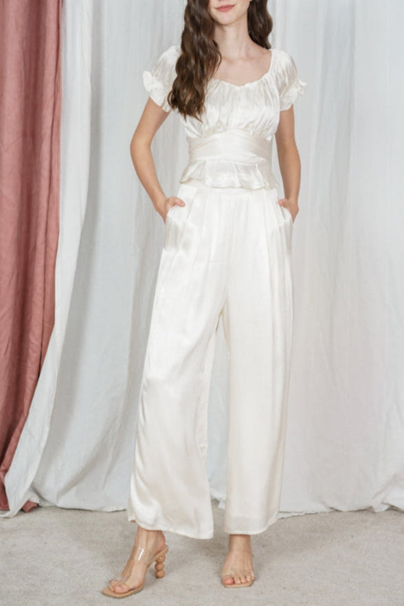 Jorin Puffy Top in Ivory
