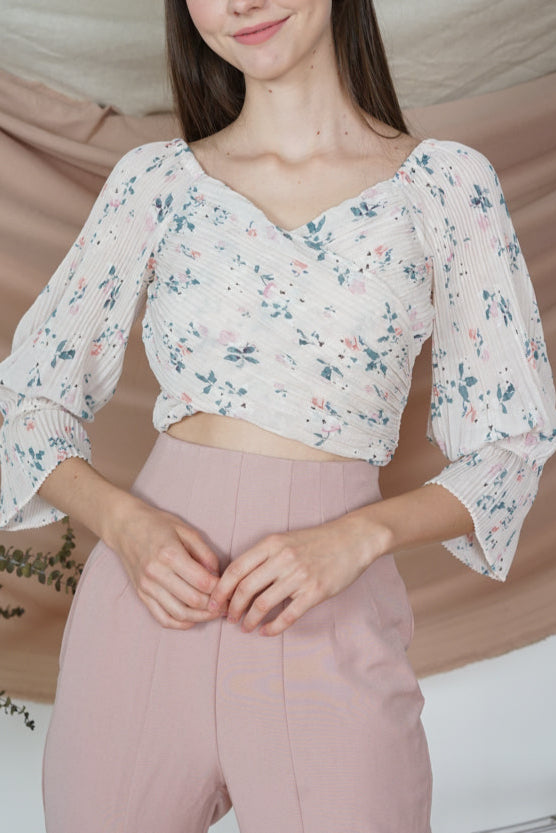 Jiena Gathered Top in Off White