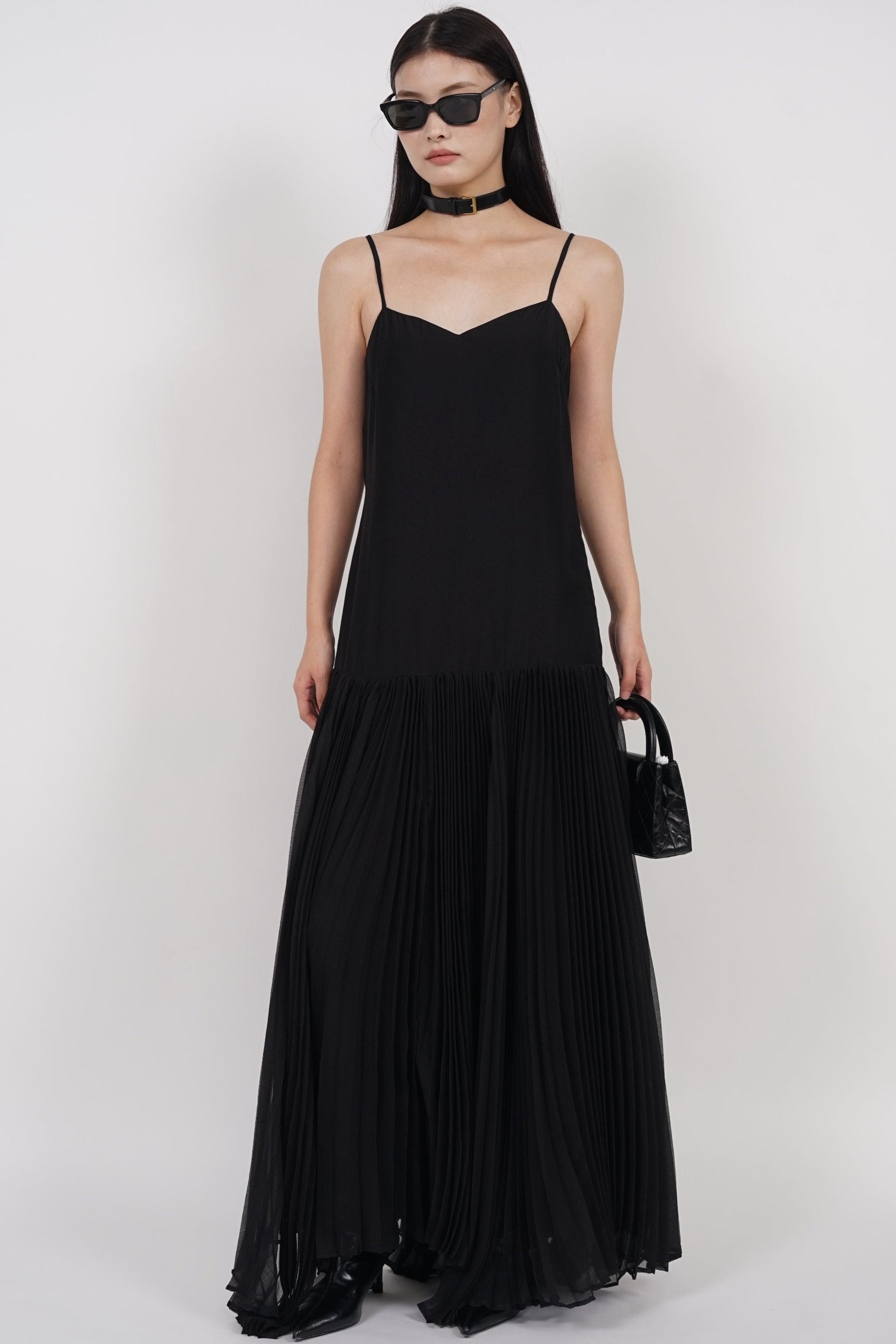 Pleated Flowy Dress in Black
