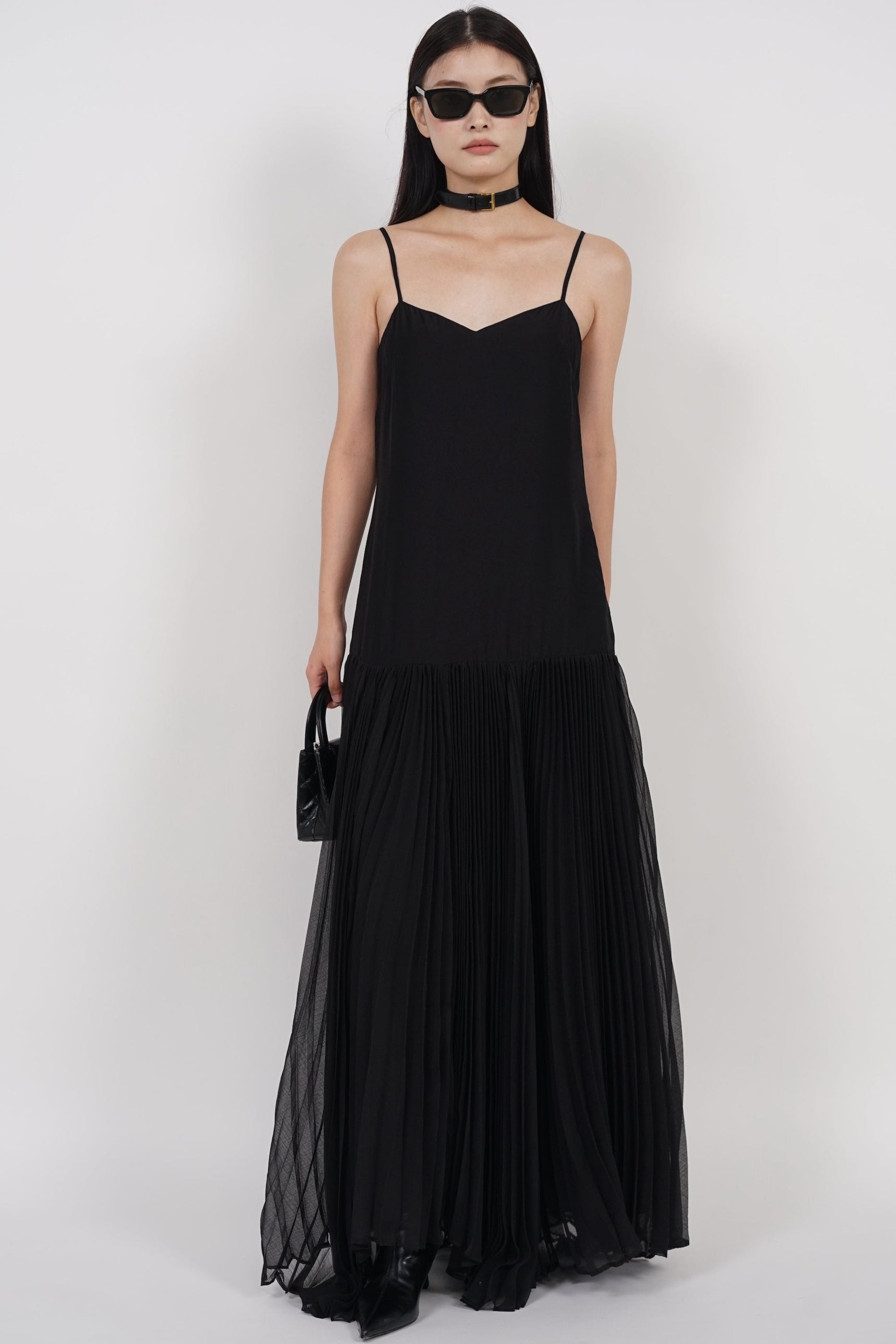 Pleated Flowy Dress in Black