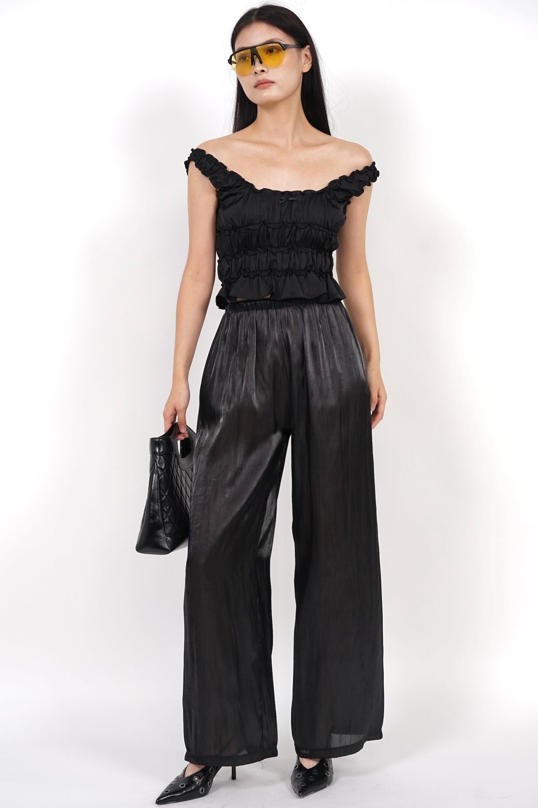 Gathered Ribbon Ruffle Top in Black