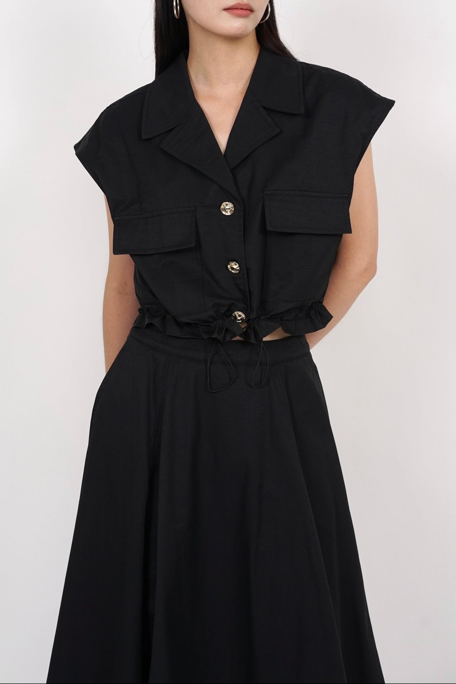 Cap Sleeve Cargo Top in Black
