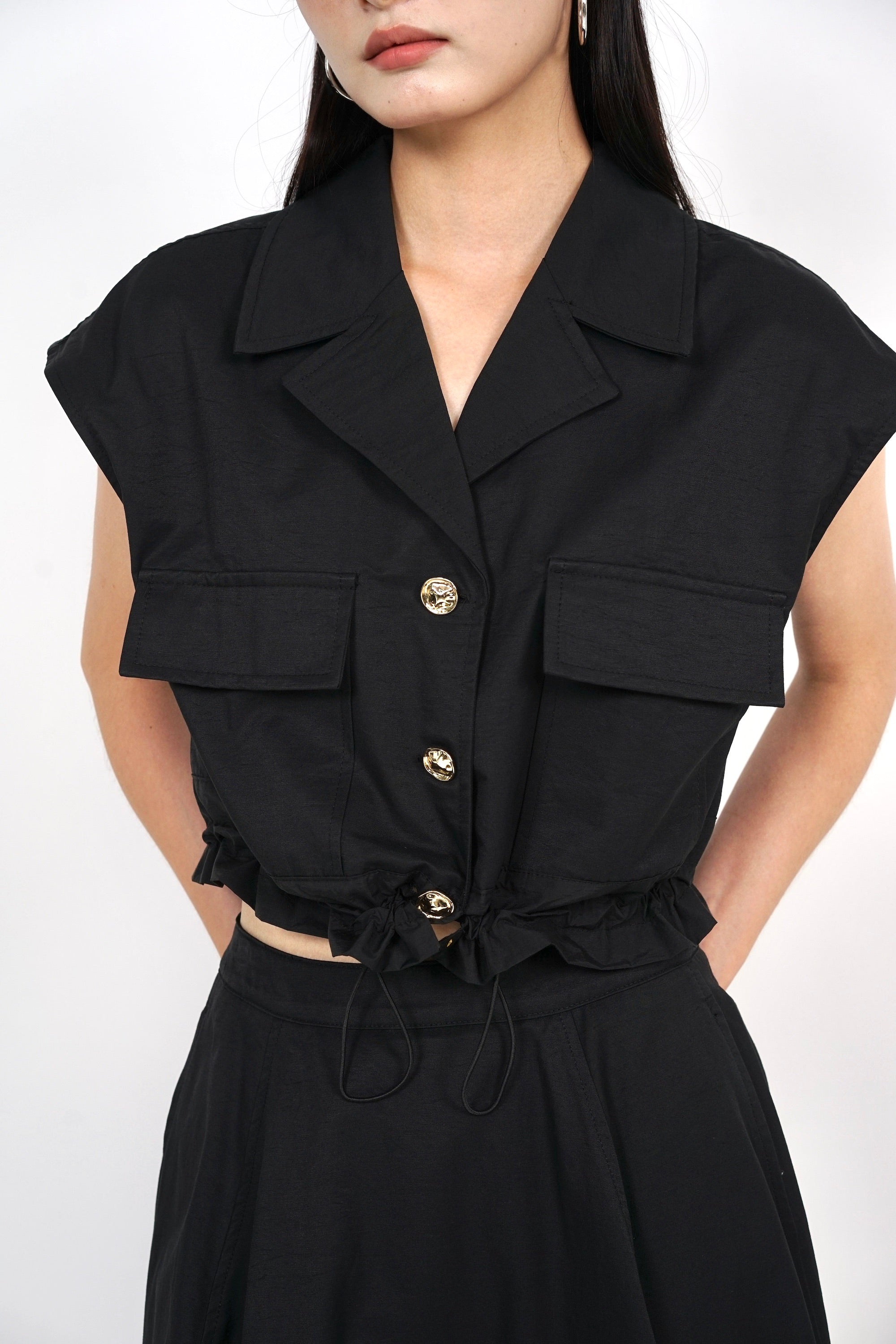 Cap Sleeve Cargo Top in Black