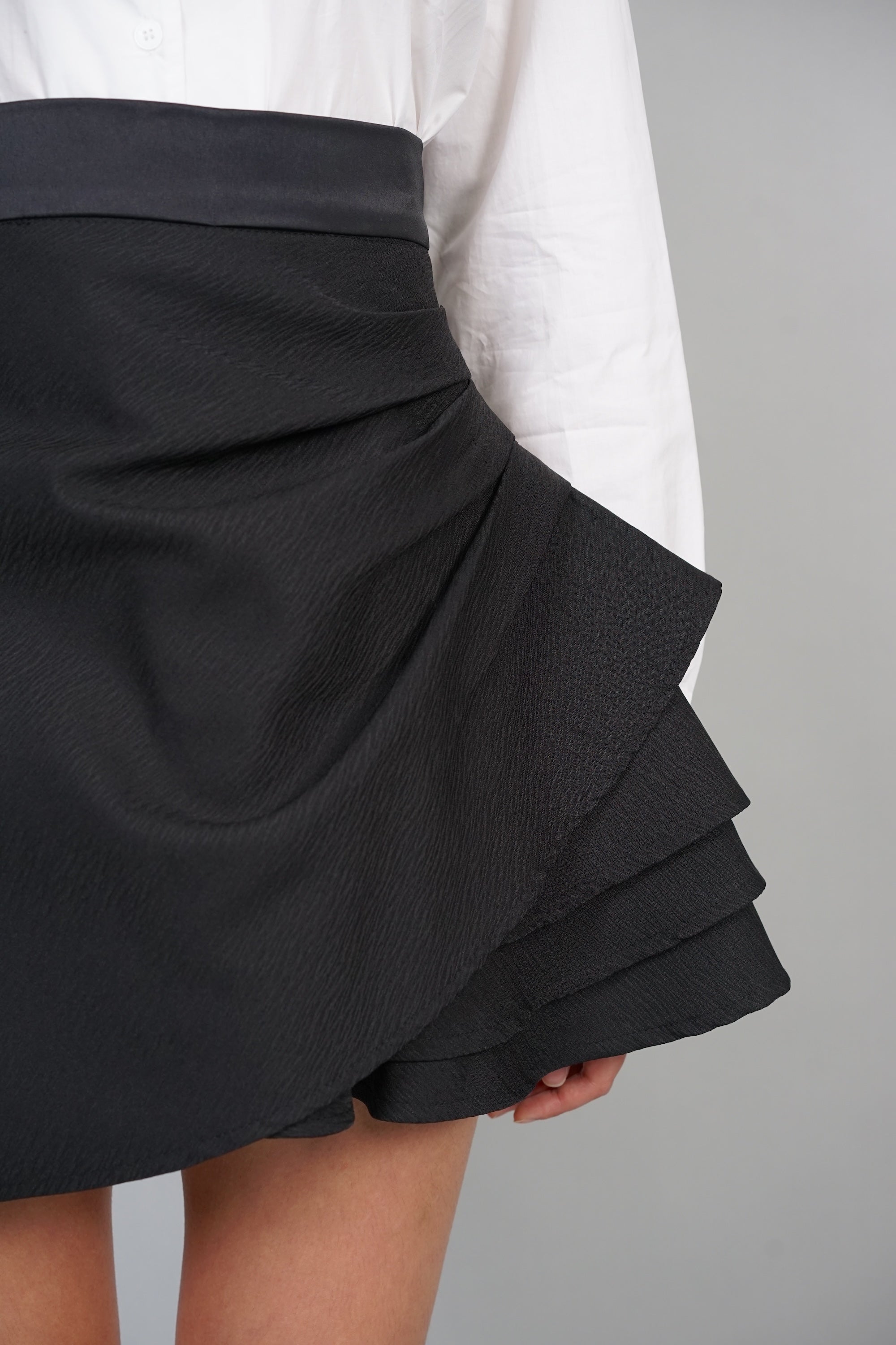 Oxlei Side Ruched Skorts in Black