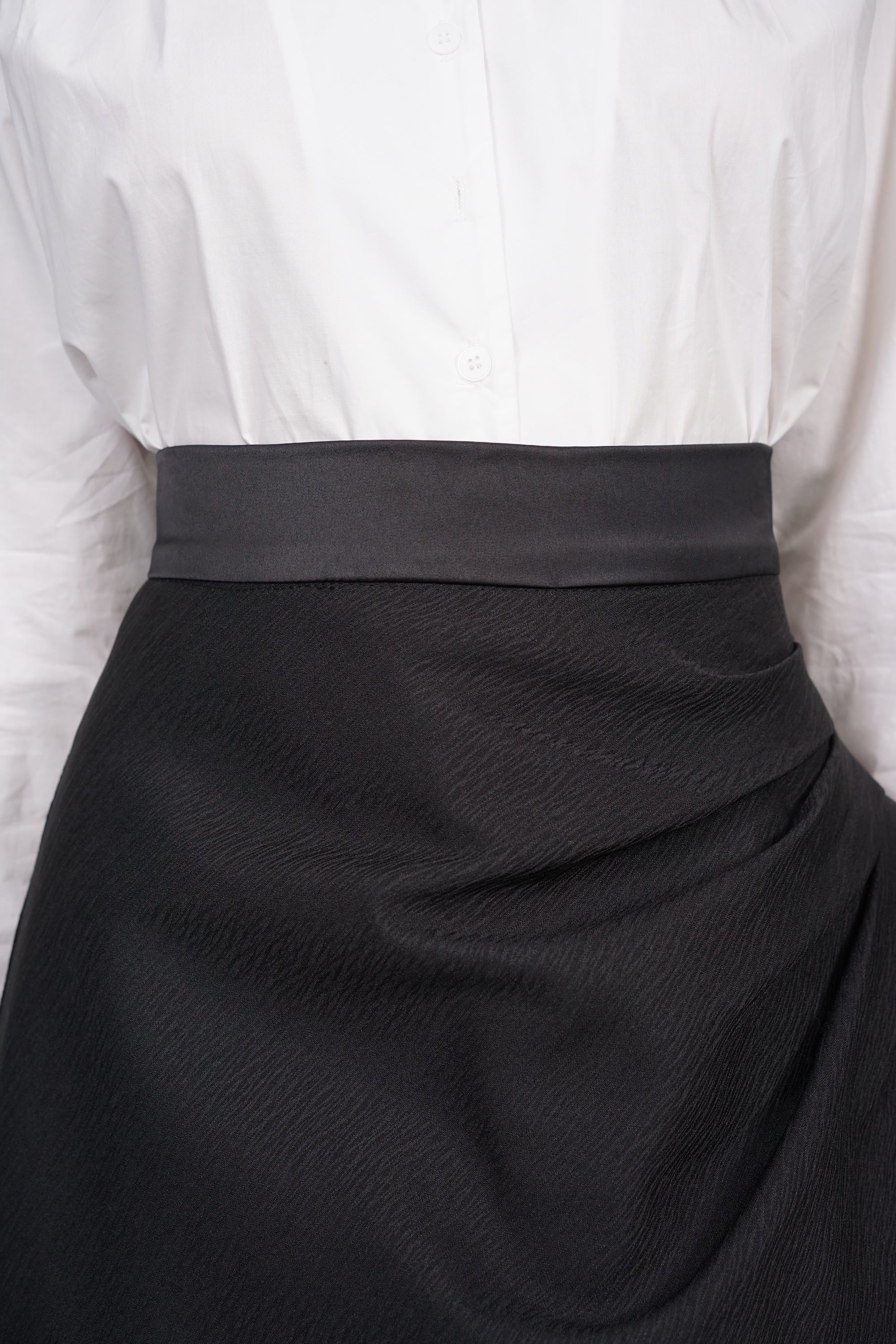 Oxlei Side Ruched Skorts in Black