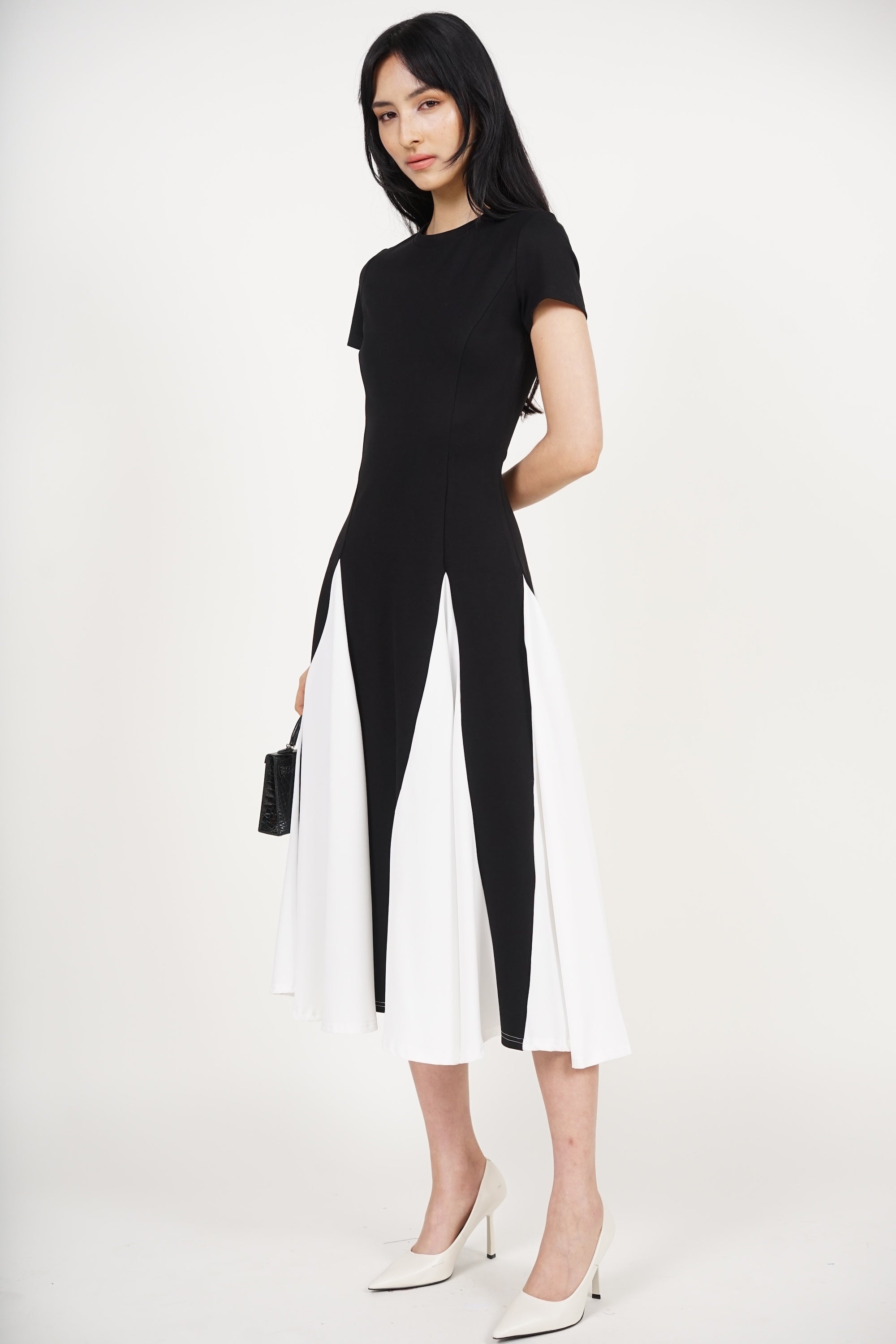 Midi Godet Colorblock Dress in Black White