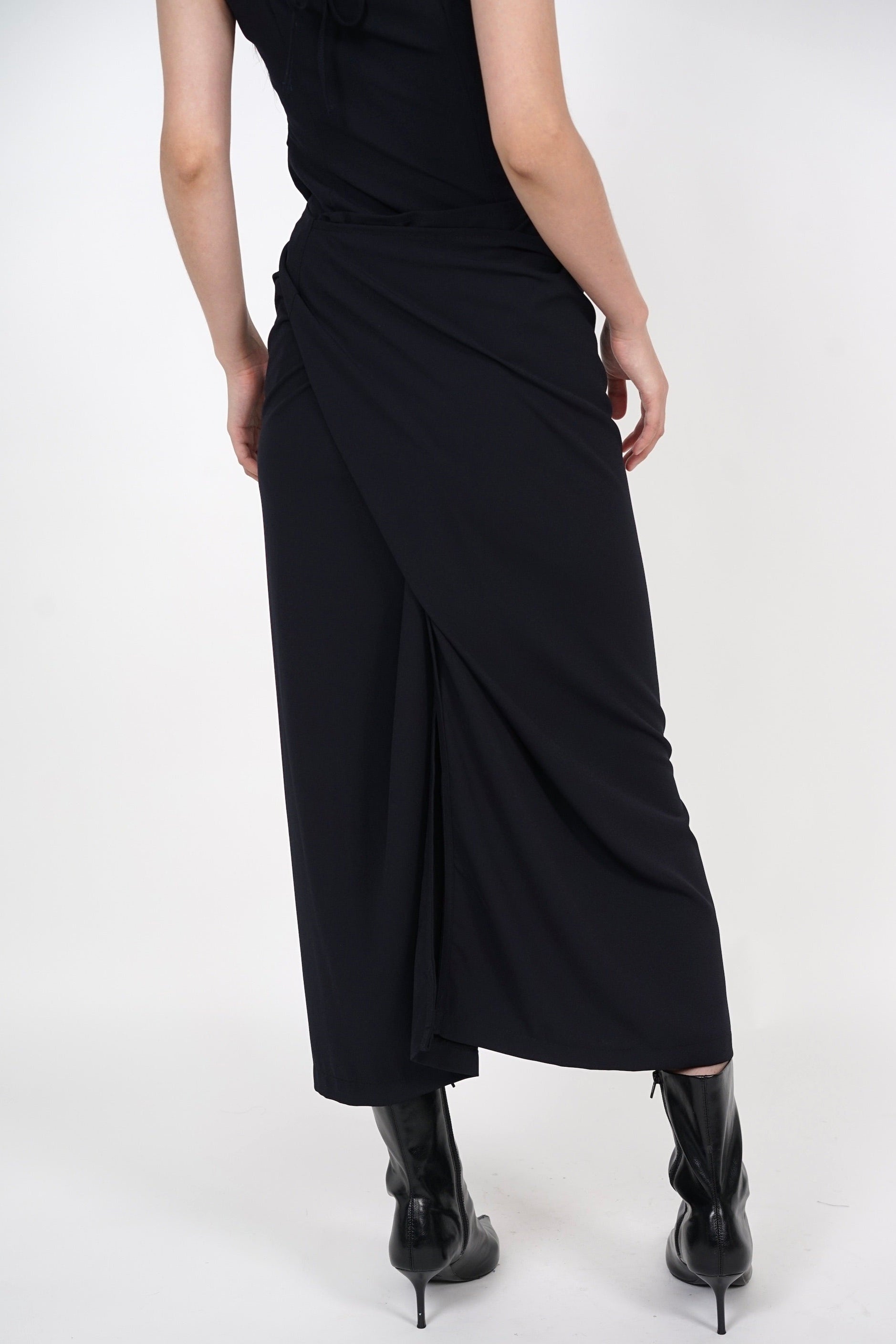 Self Tie Wrap Skirt in Charcoal