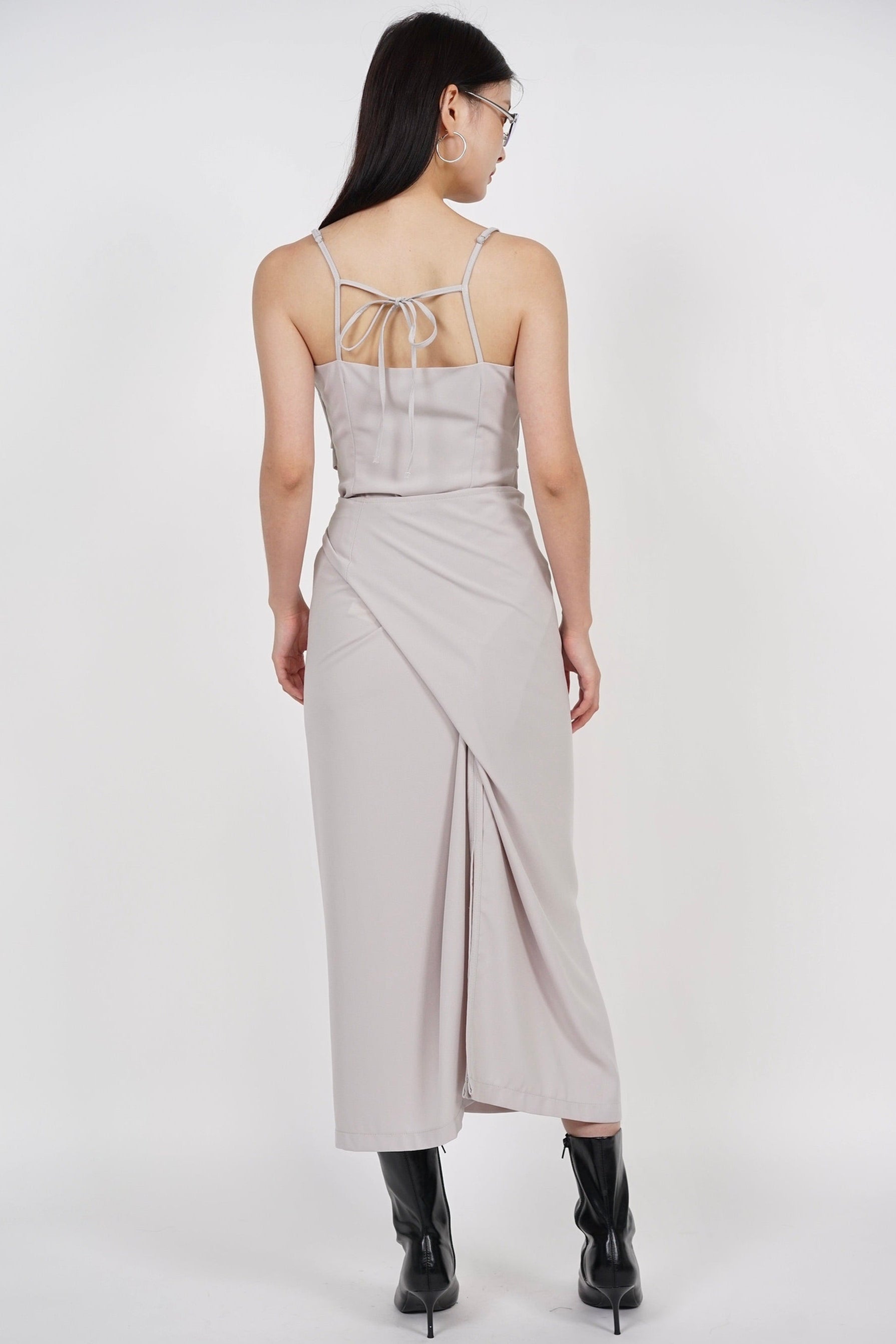 Self Tie Wrap Skirt in Gris