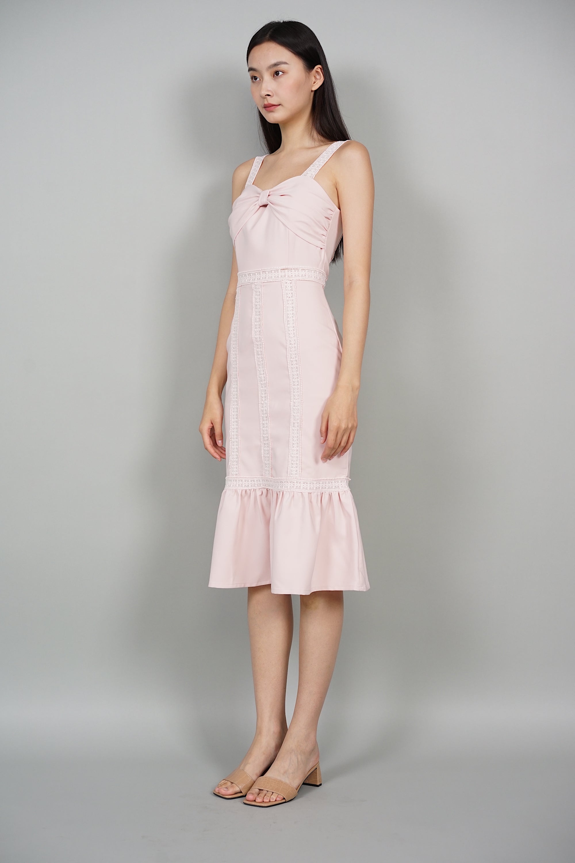 Nathalia Ruffled-Hem Dress in Powder Pink