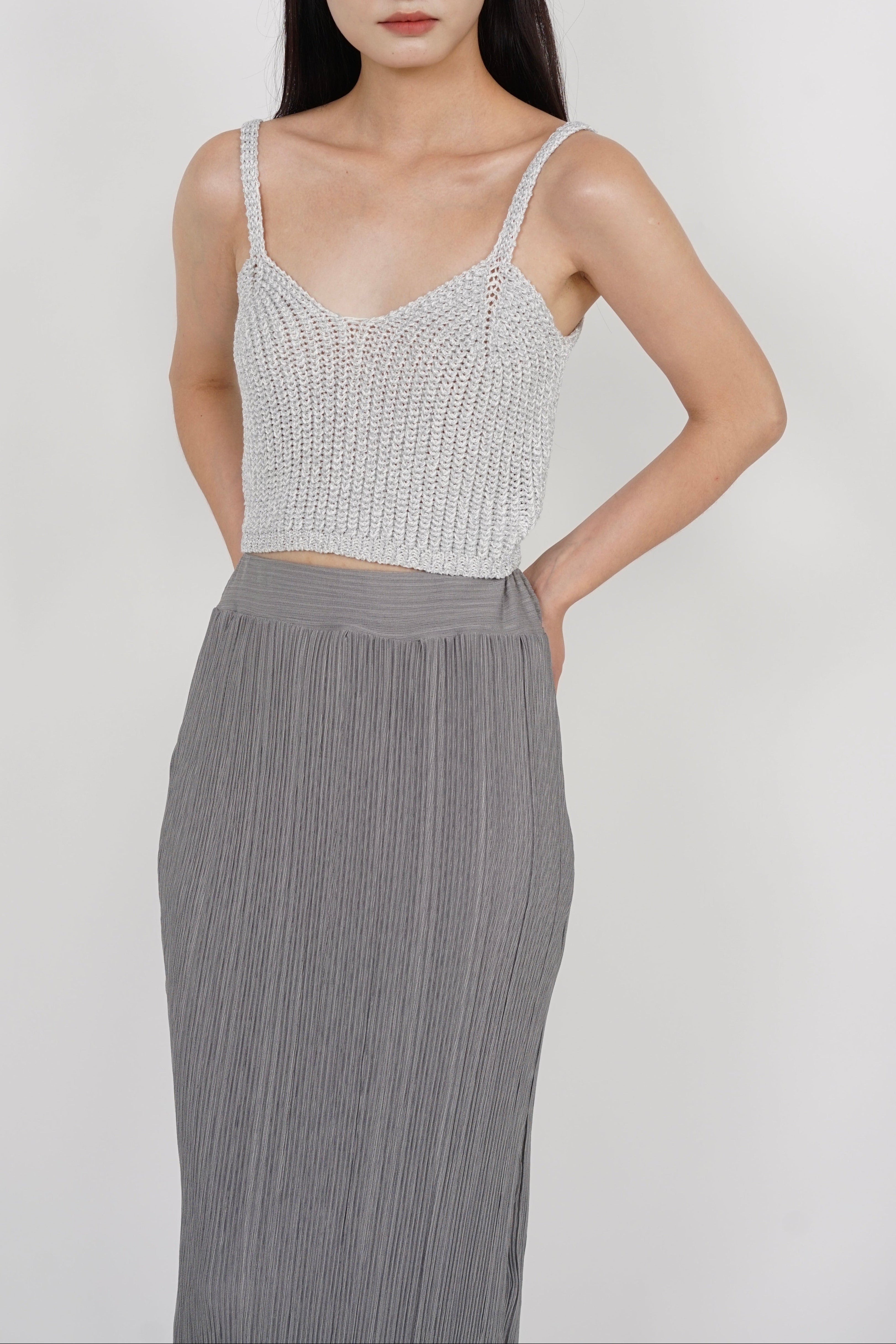 Cami Sweetheart Cami Top in White Silver