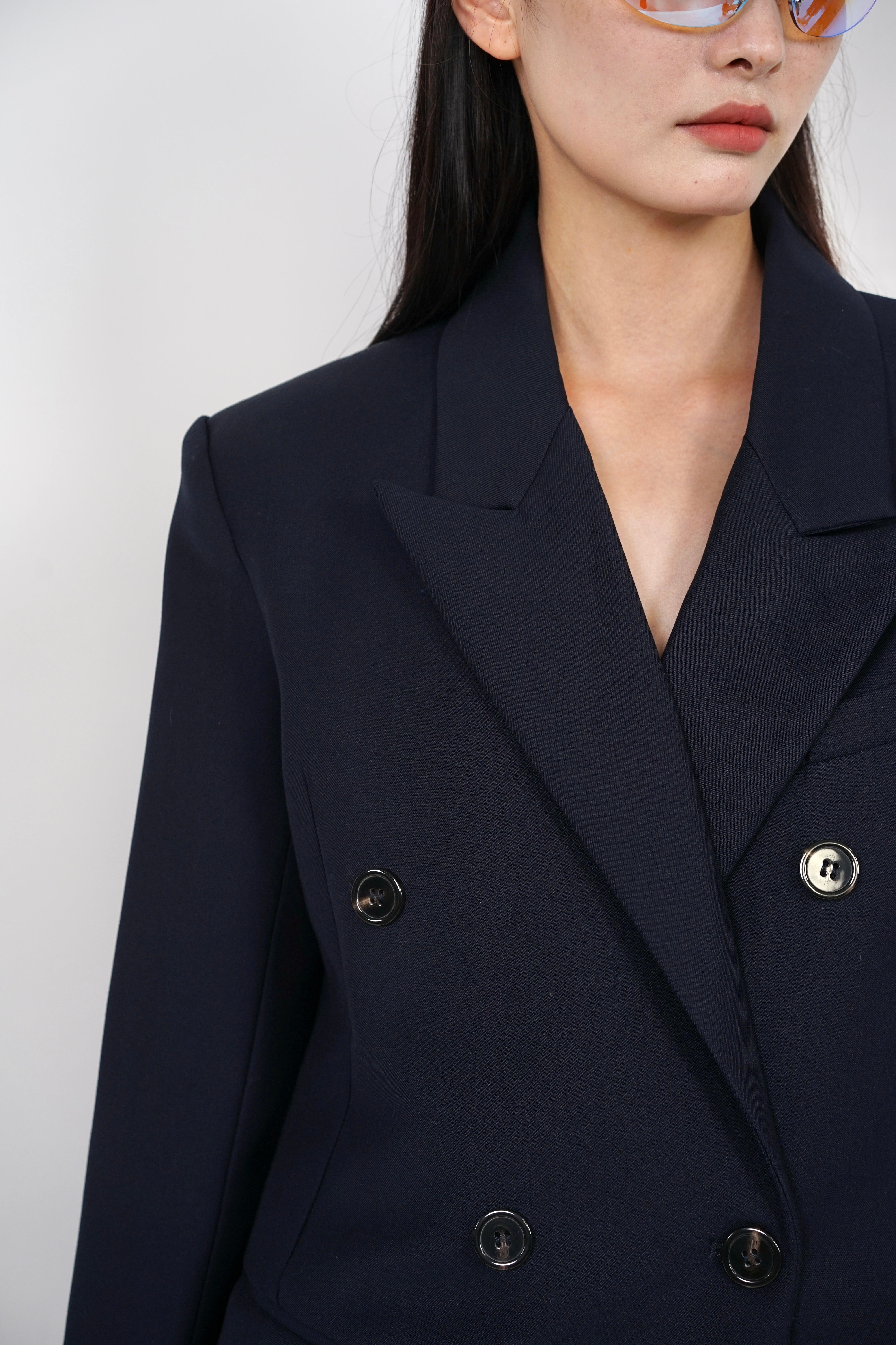 Oversized Peak Lapel Blazer in Navy