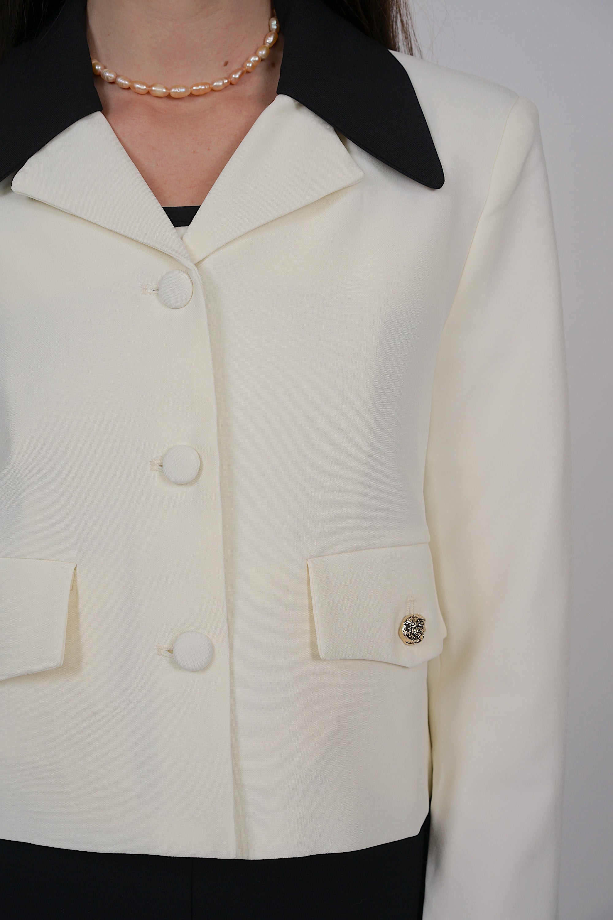 Tailored Contrast Blazer Jacket in White