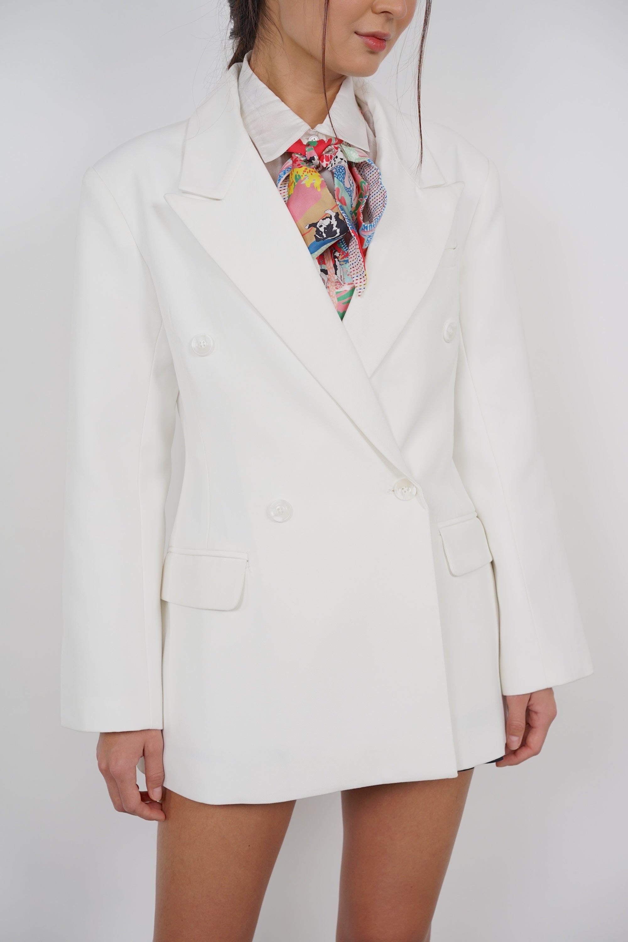 Oversized Peak Lapel Blazer in White