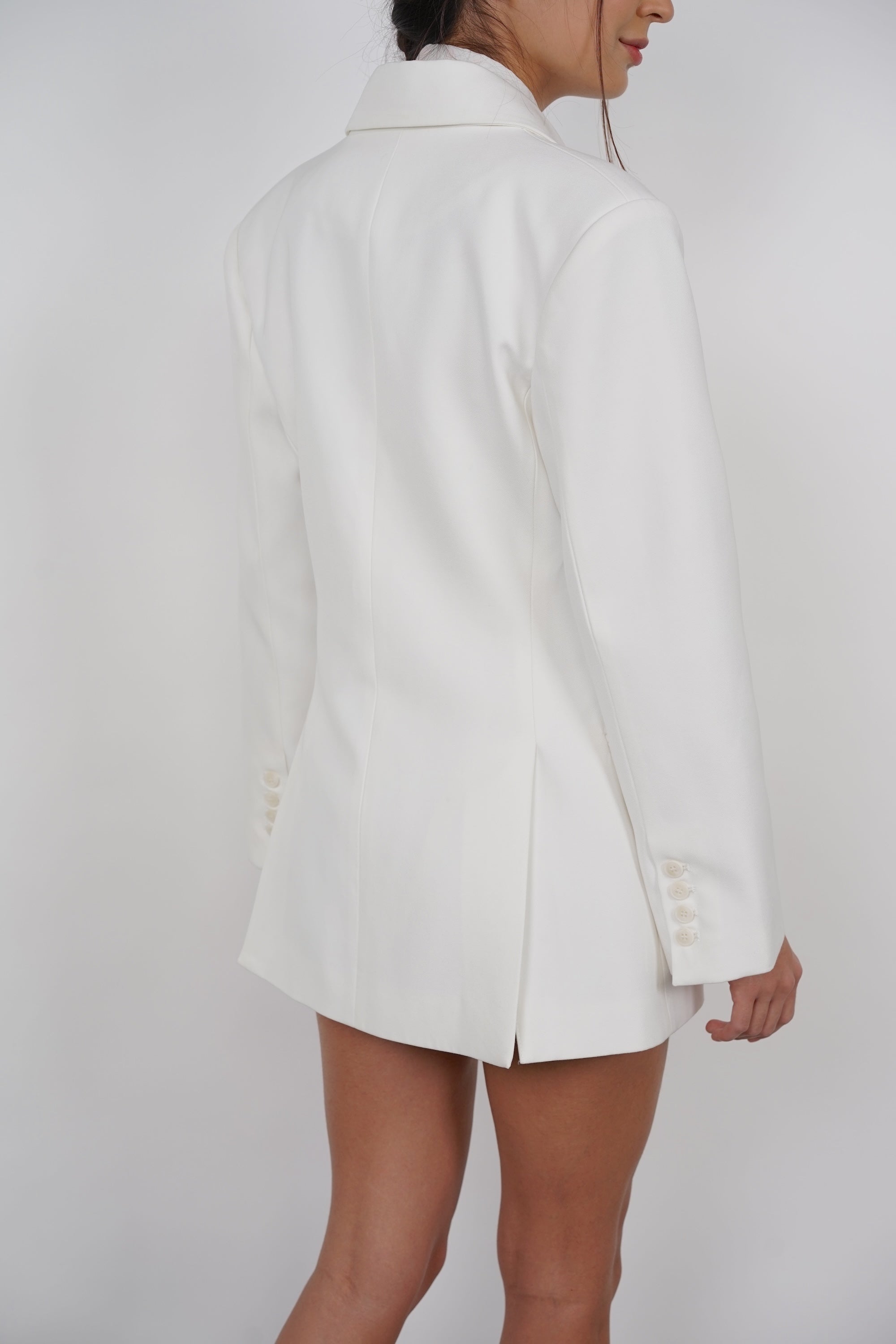 Oversized Peak Lapel Blazer in White