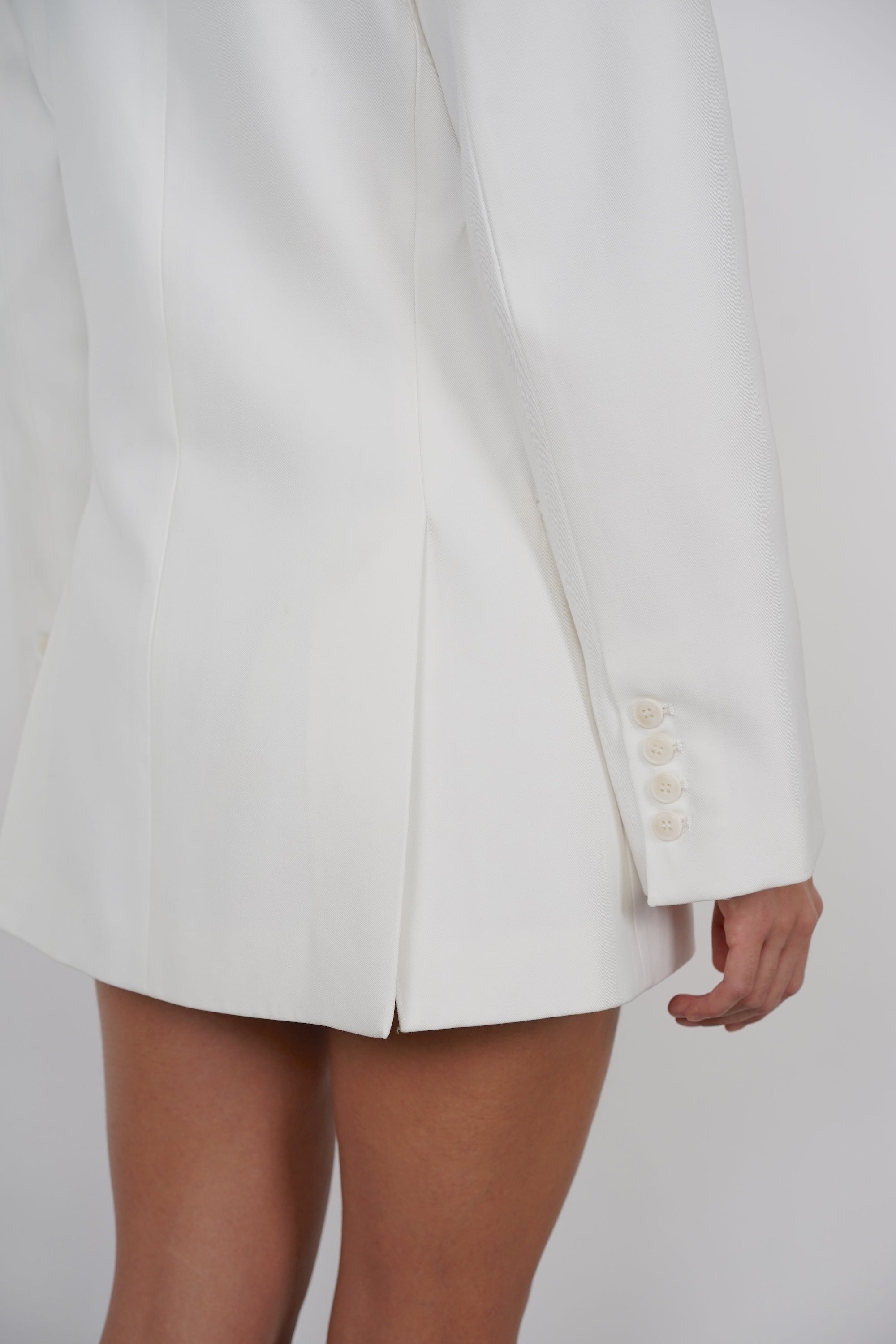 Oversized Peak Lapel Blazer in White