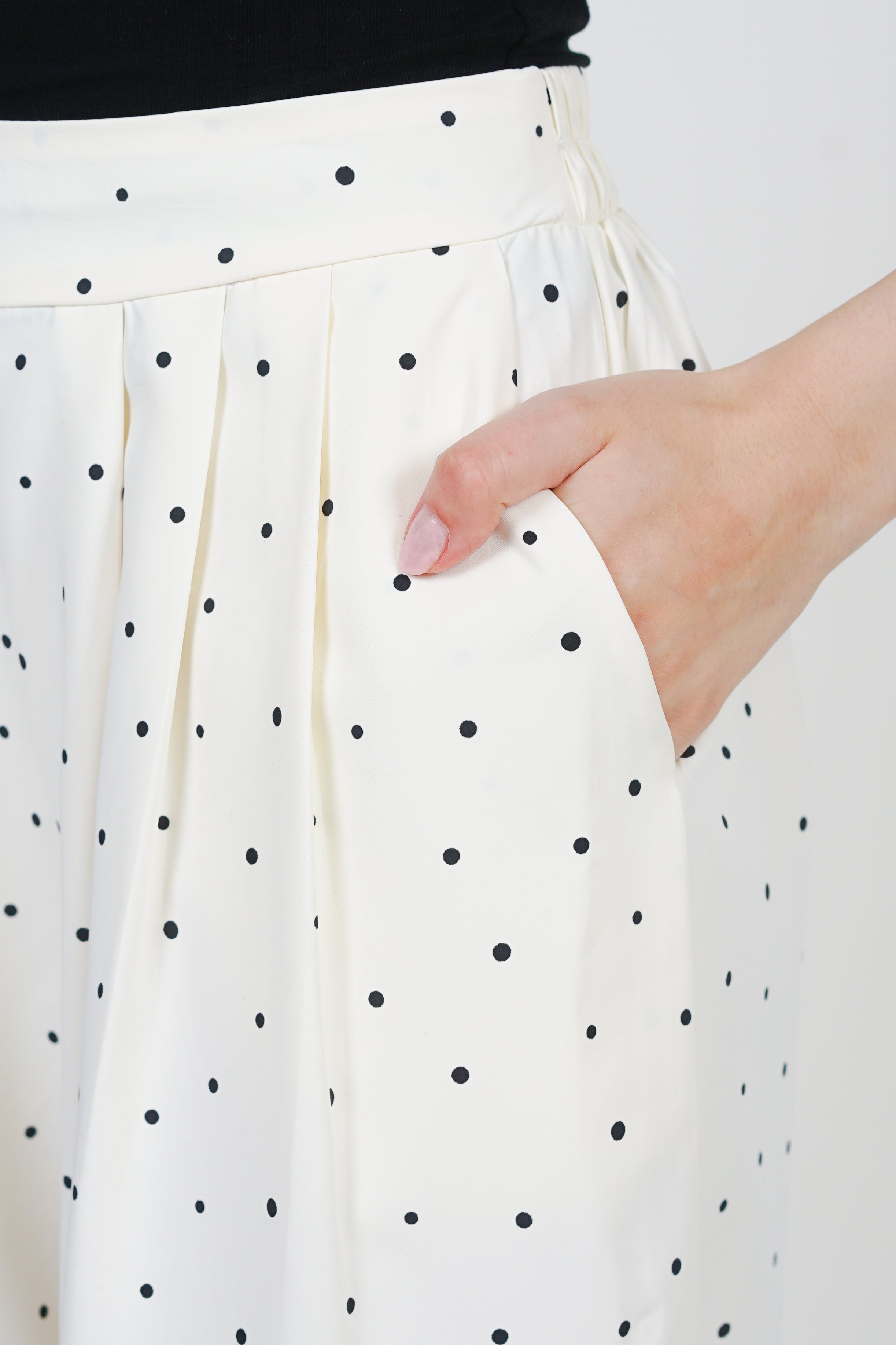 Straight Wide Leg Pants in White Polka Dots