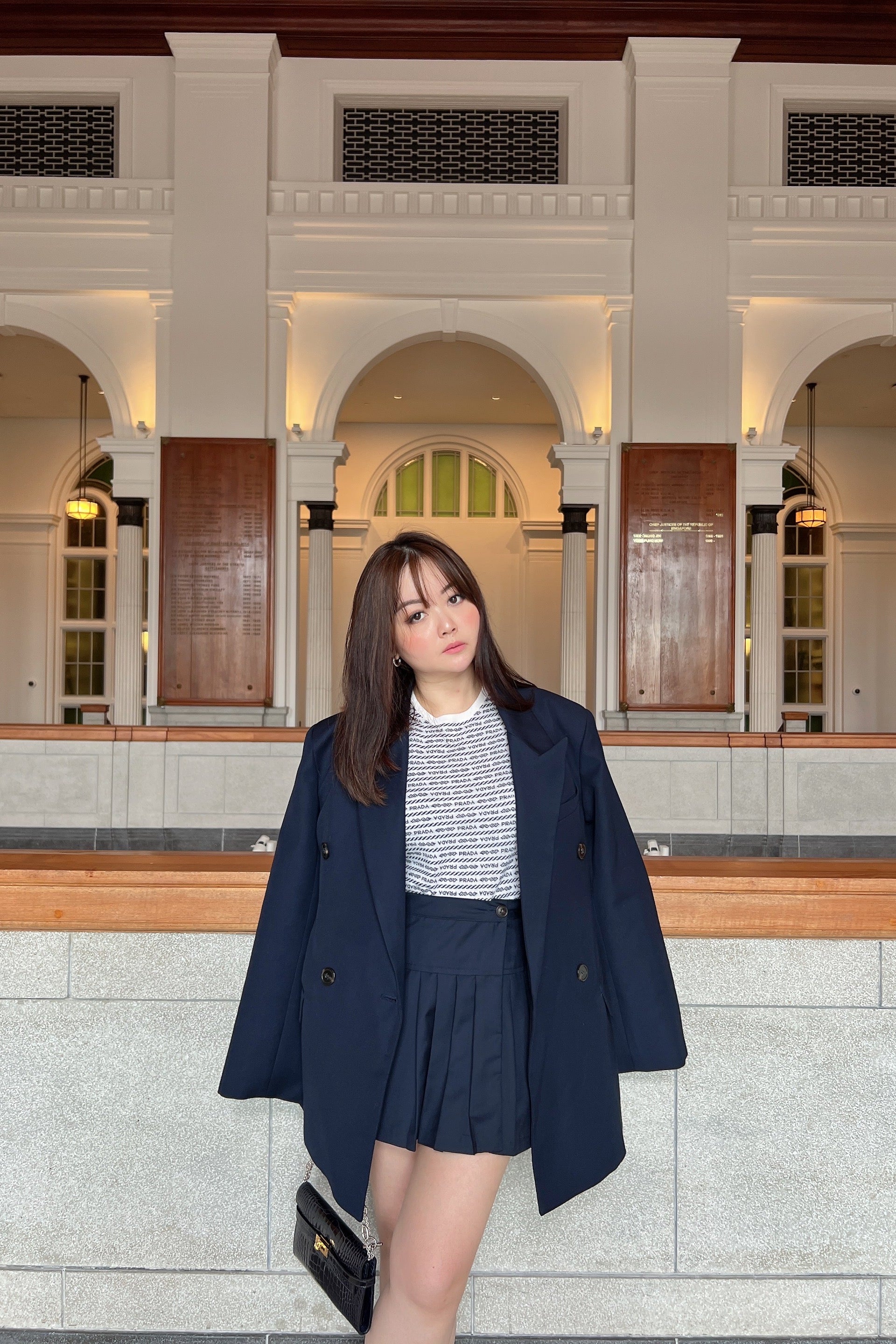 Oversized Peak Lapel Blazer in Navy