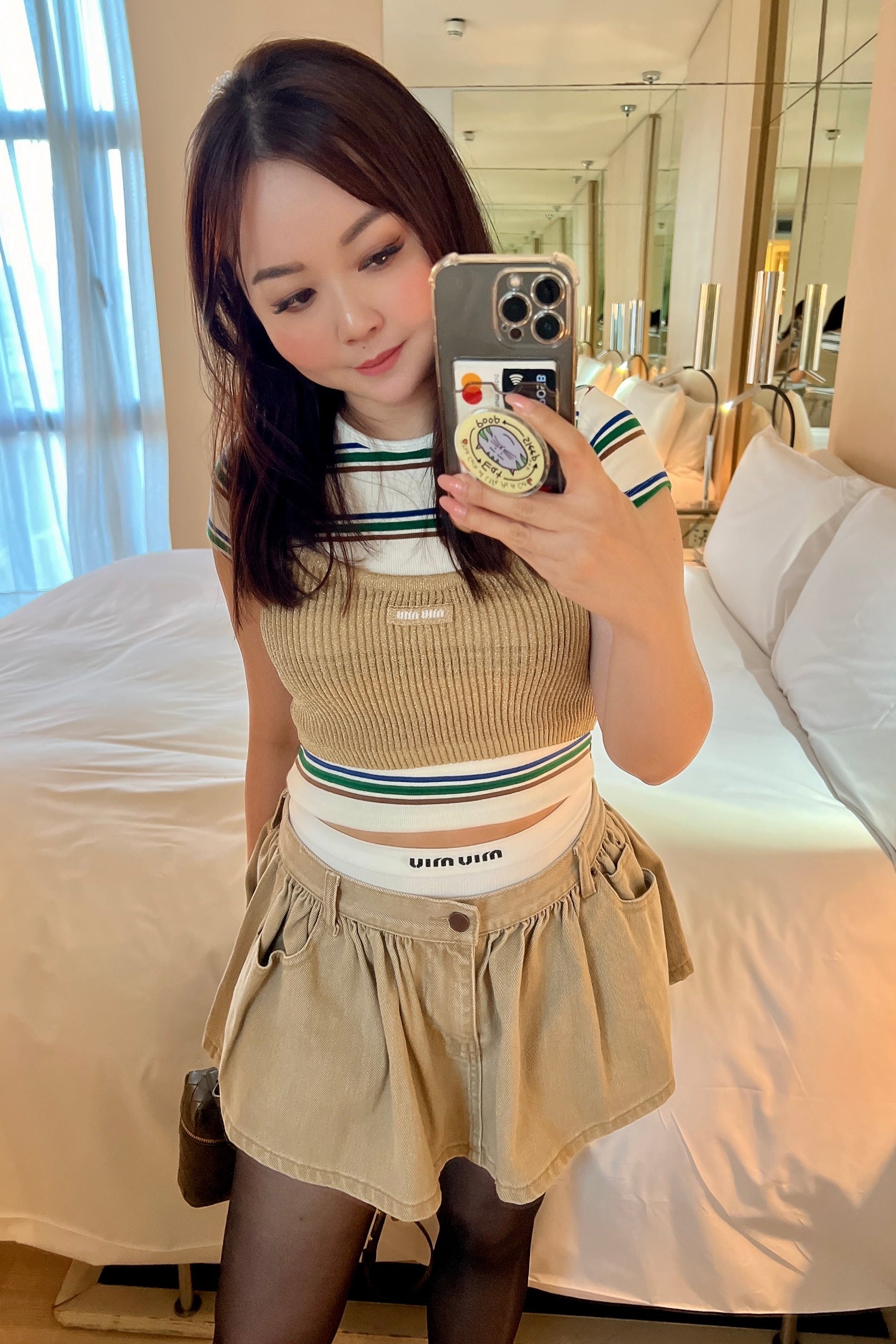 Low Rise Mini Denim Skirt in sand