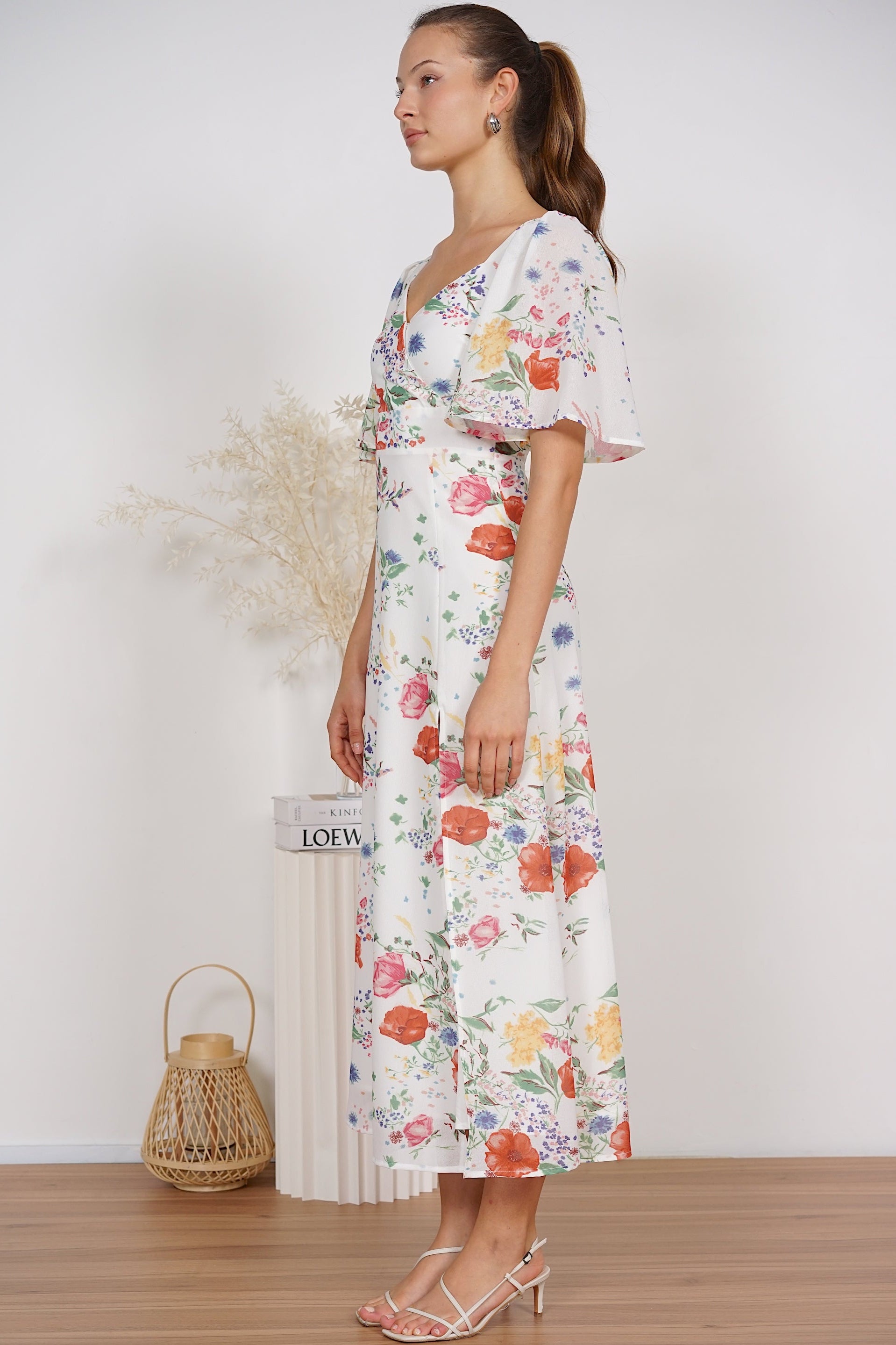 Patricia Maxi Dress in White Floral
